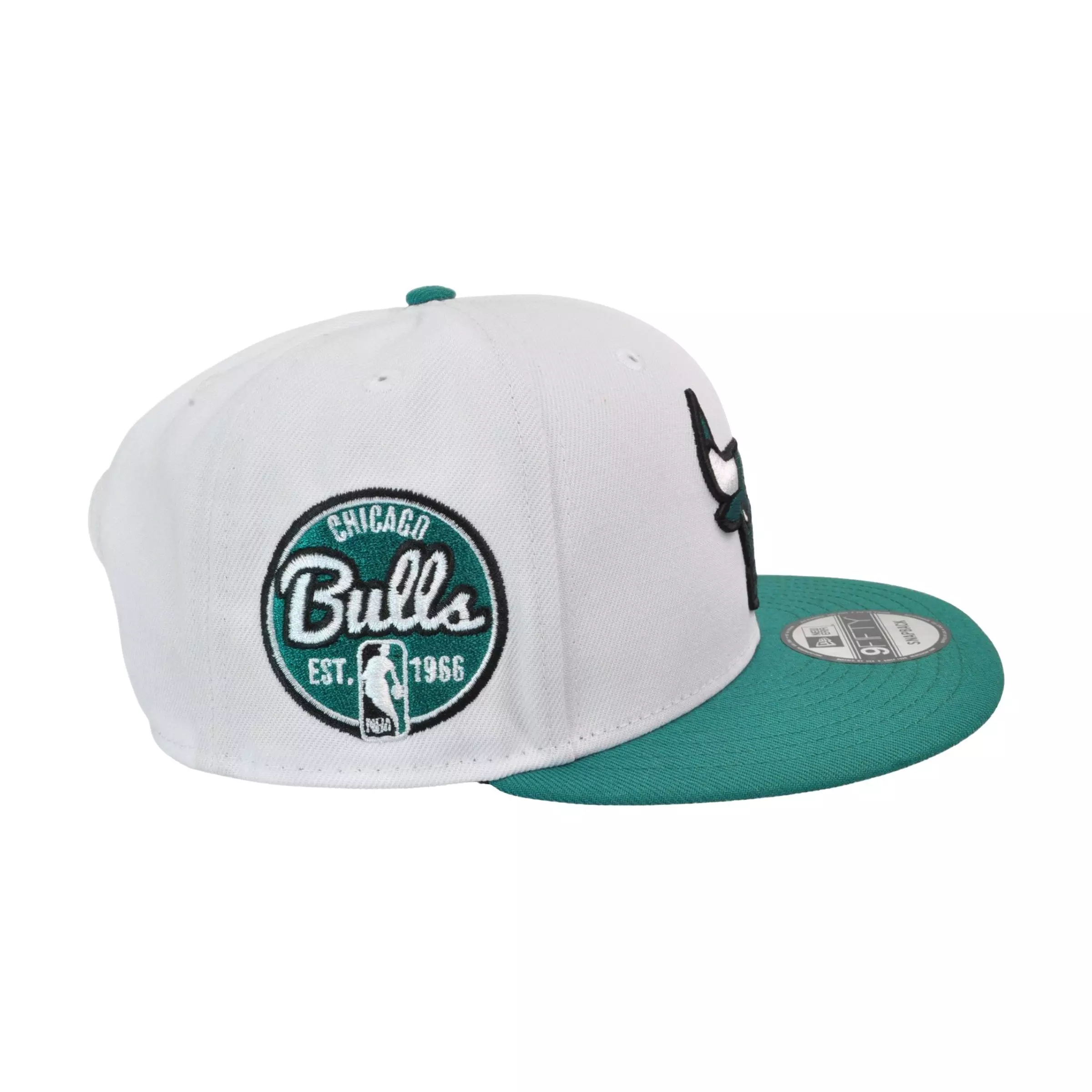 New Era Chicago Bulls 9FIFTY AJ Retro 4 Oxidized Snapback-White/Green - WHITE/GREEN