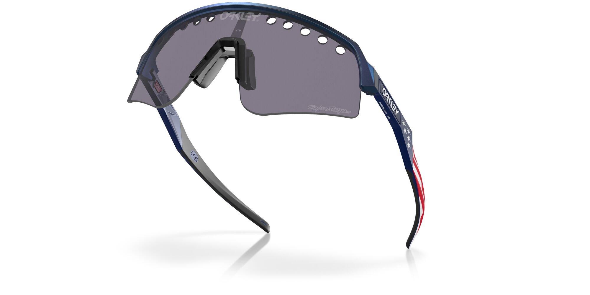 Oakley Chrysalis Collection Sutro Lite Sweep Sunglasses - NAVY Thumbnail View 3