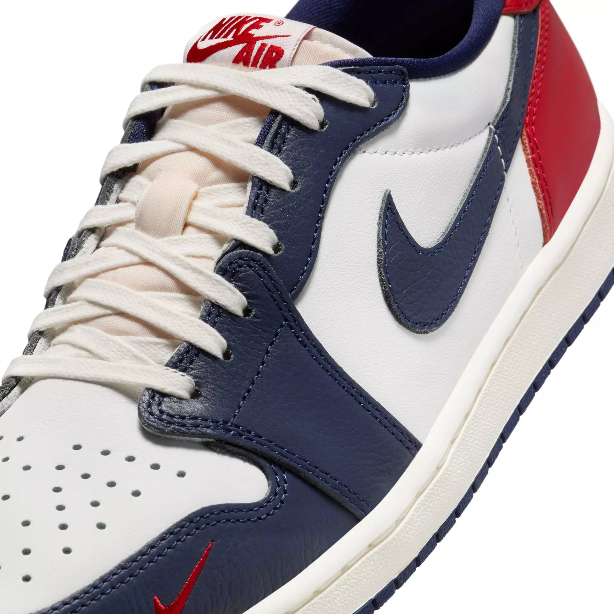 Jordan 1 Retro Low "Howard University" Men's Shoe - SUMMIT WHITE/GYM RED/MIDNIGHT NAVY