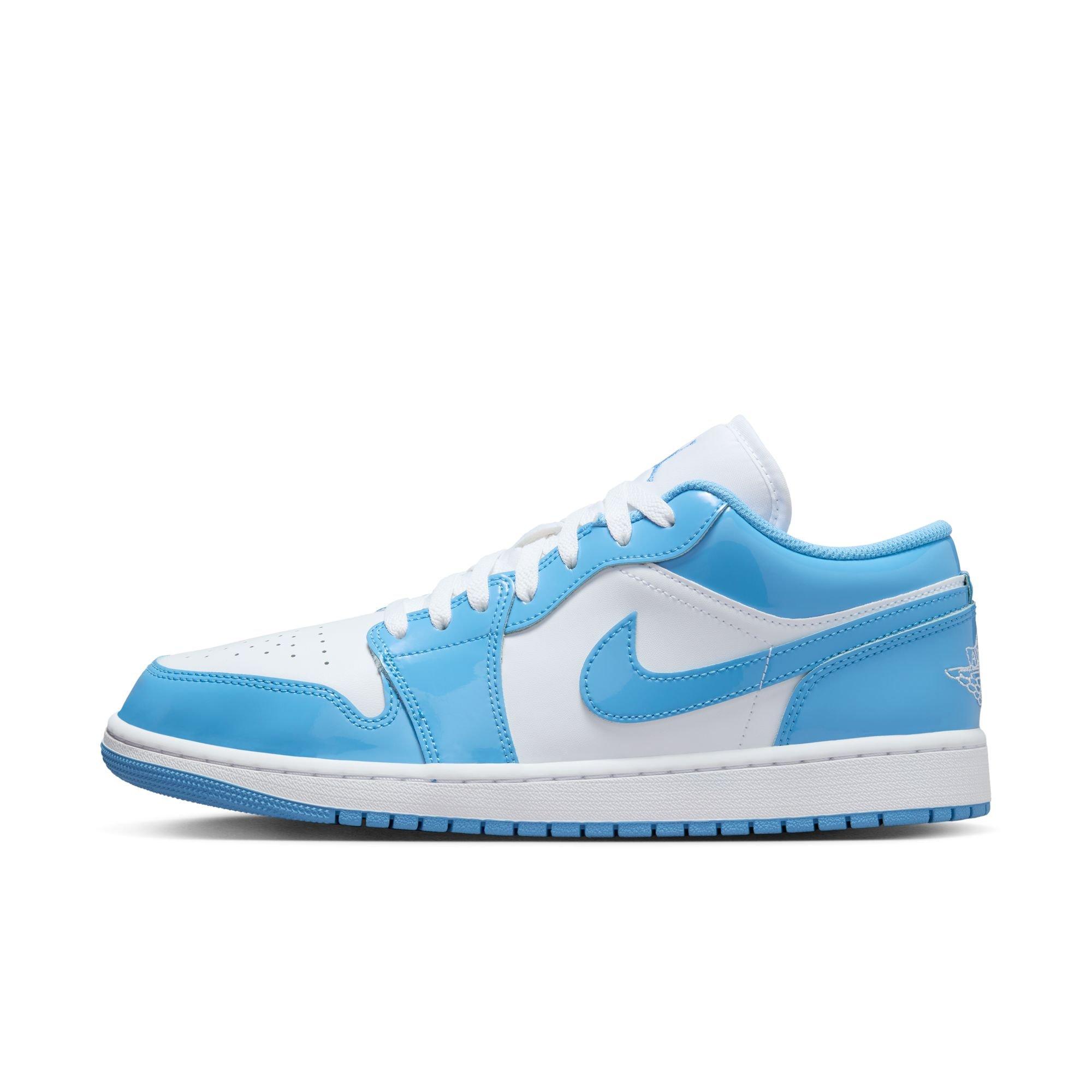 Jordan 1 Low SE "White/Legend Blue" Men's Shoe - WHITE/LT BLUE Thumbnail View 3