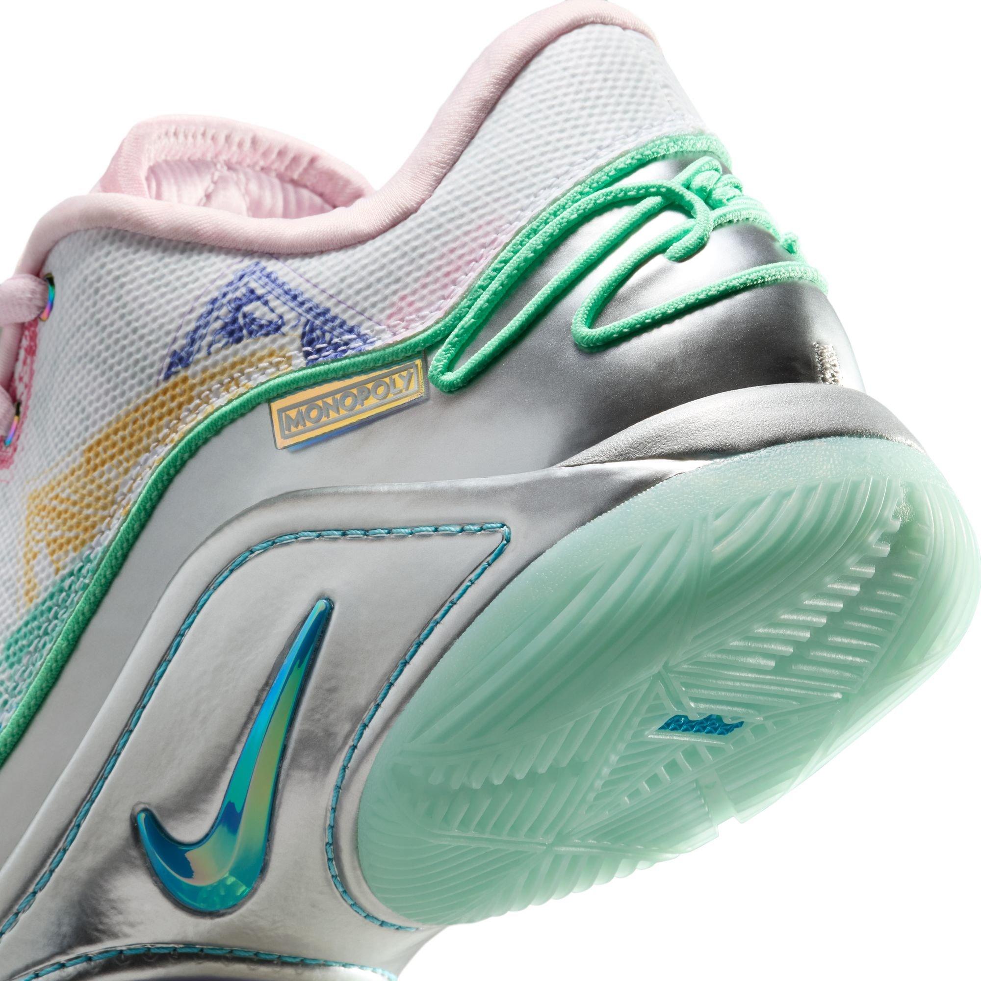 Nike LeBron XXII "Currency" Men's Basketball Shoe - BALTIC BLUE/GREEN GLOW/PINK FOAM Thumbnail View 5