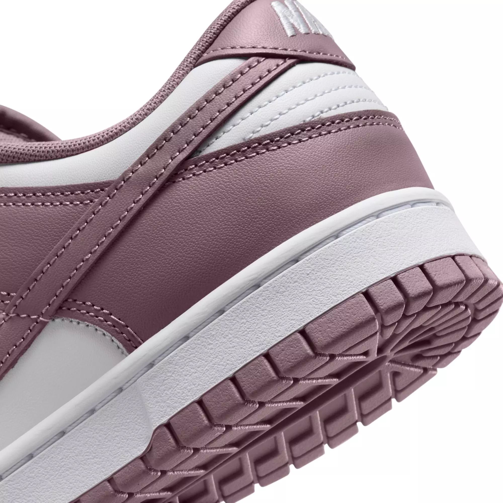 Nike Dunk Low Retro "White/Taupe Grey" Men's Shoe - WHITE/TAN