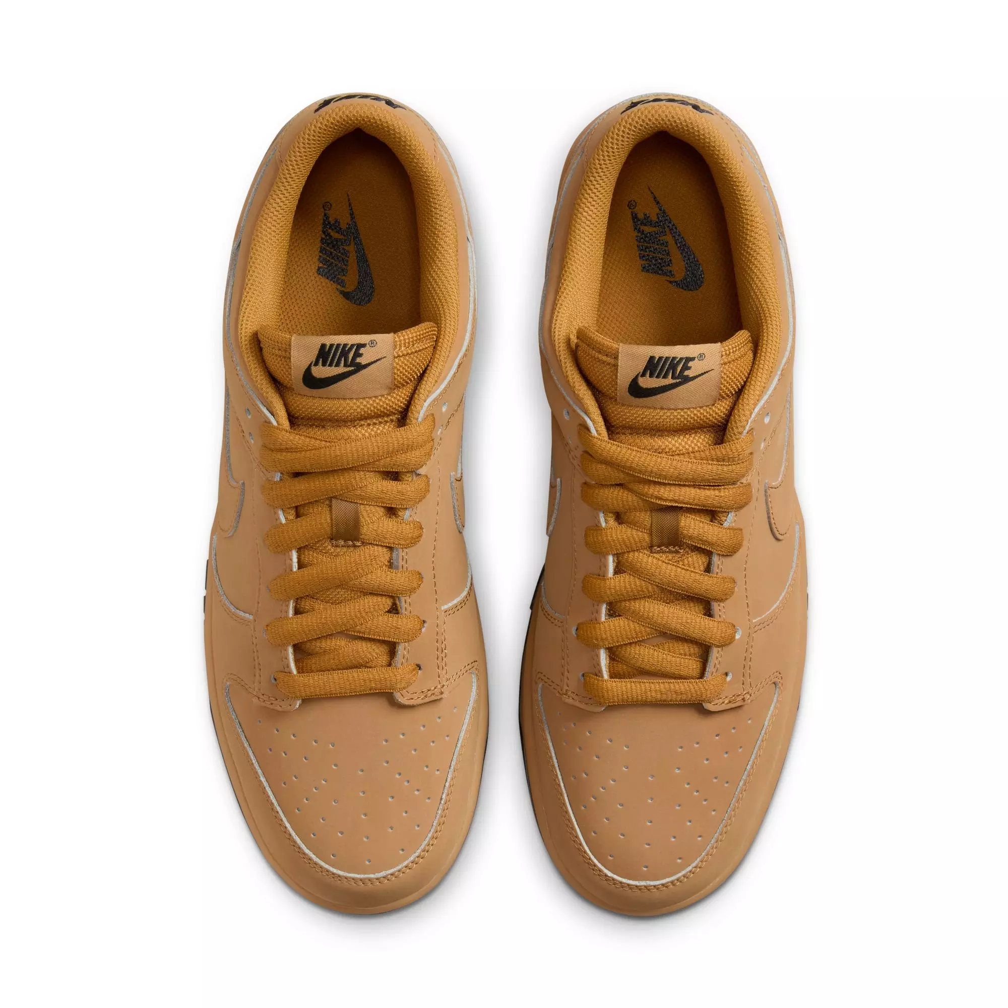 Nike Dunk Low Retro SE "Wheat/Gum Yellow/Black" Men's Shoe - TAN/BLACK
