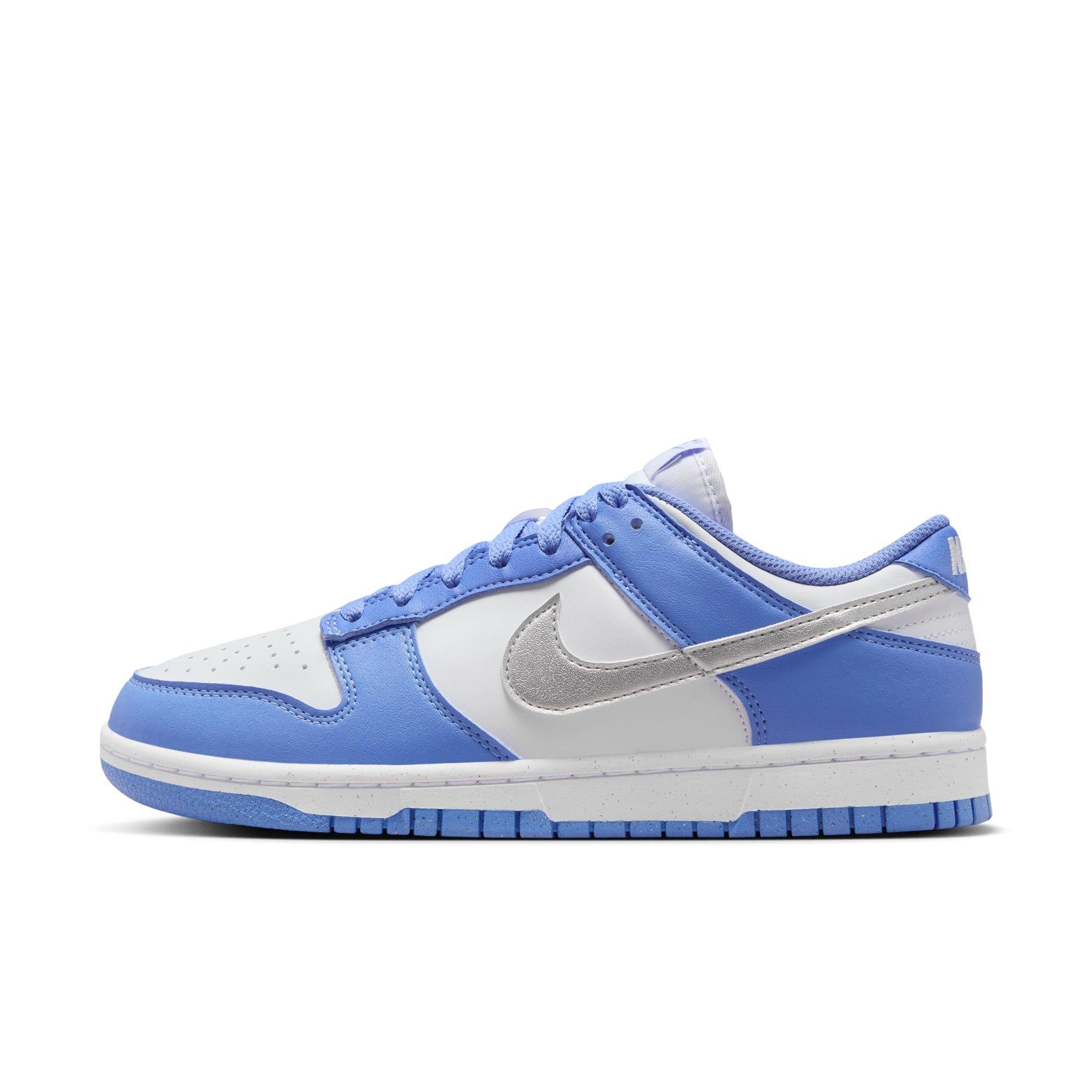 Nike Dunk Low "Royal Pulse/Metallic Silver/White" Women's Shoe - PURPLE/SILVER Thumbnail View 3