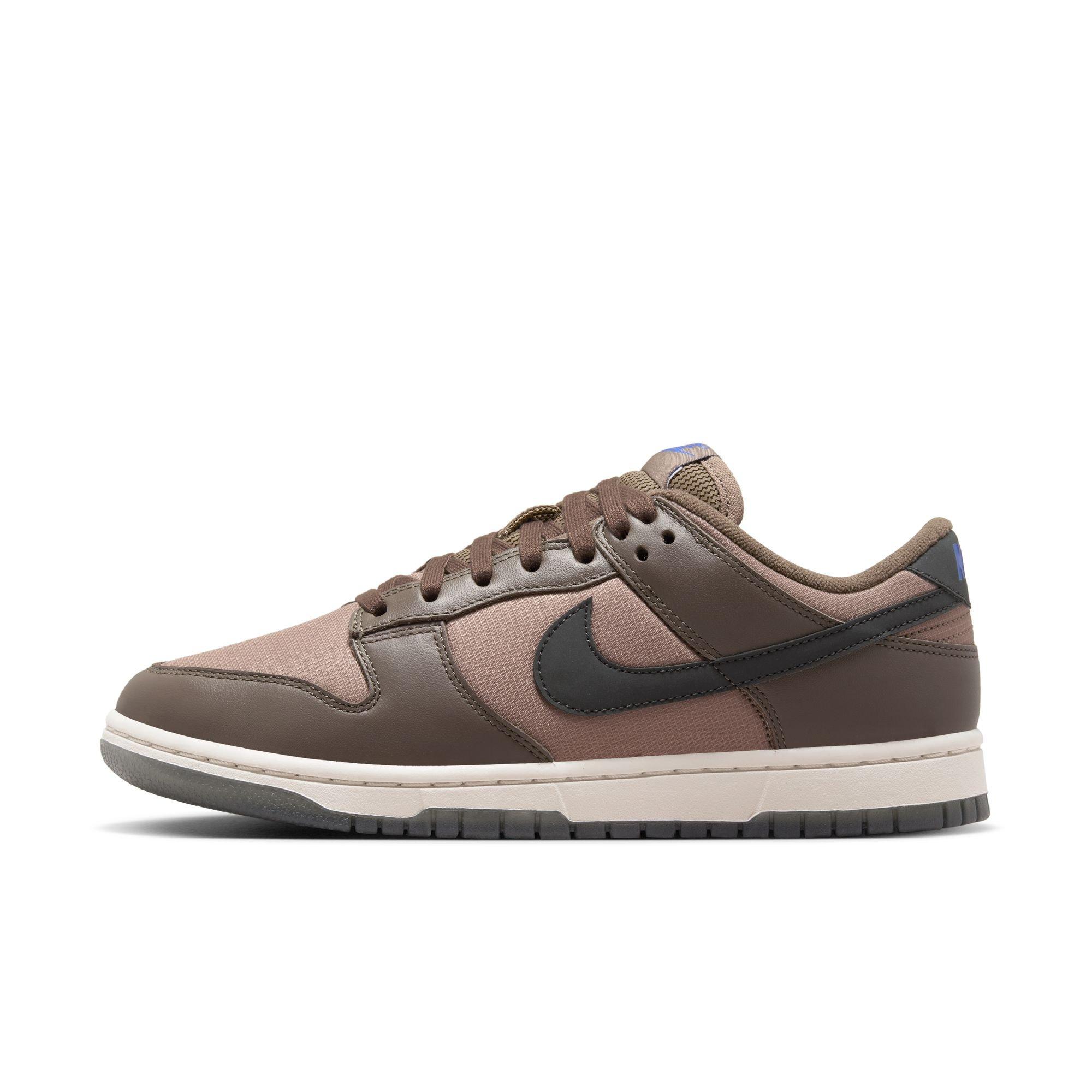 Nike Dunk Low "Ironstone/Mink Brown" Women's Shoe - SILVER/BROWN Thumbnail View 3