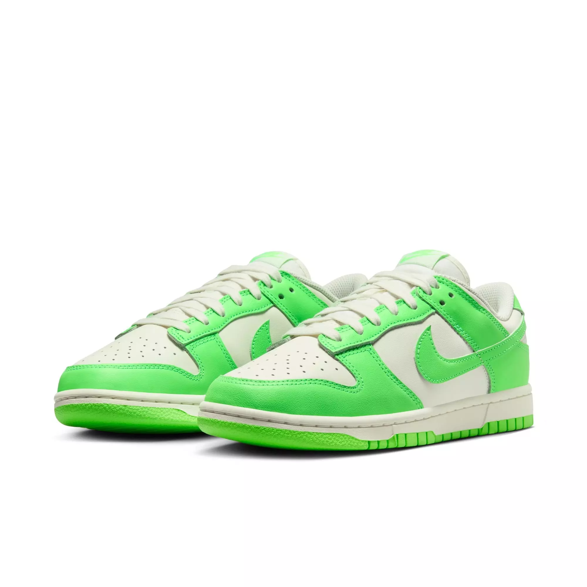 Nike Dunk Low "Sail/Green Strike" Women's Shoe - WHITE/LT GREEN