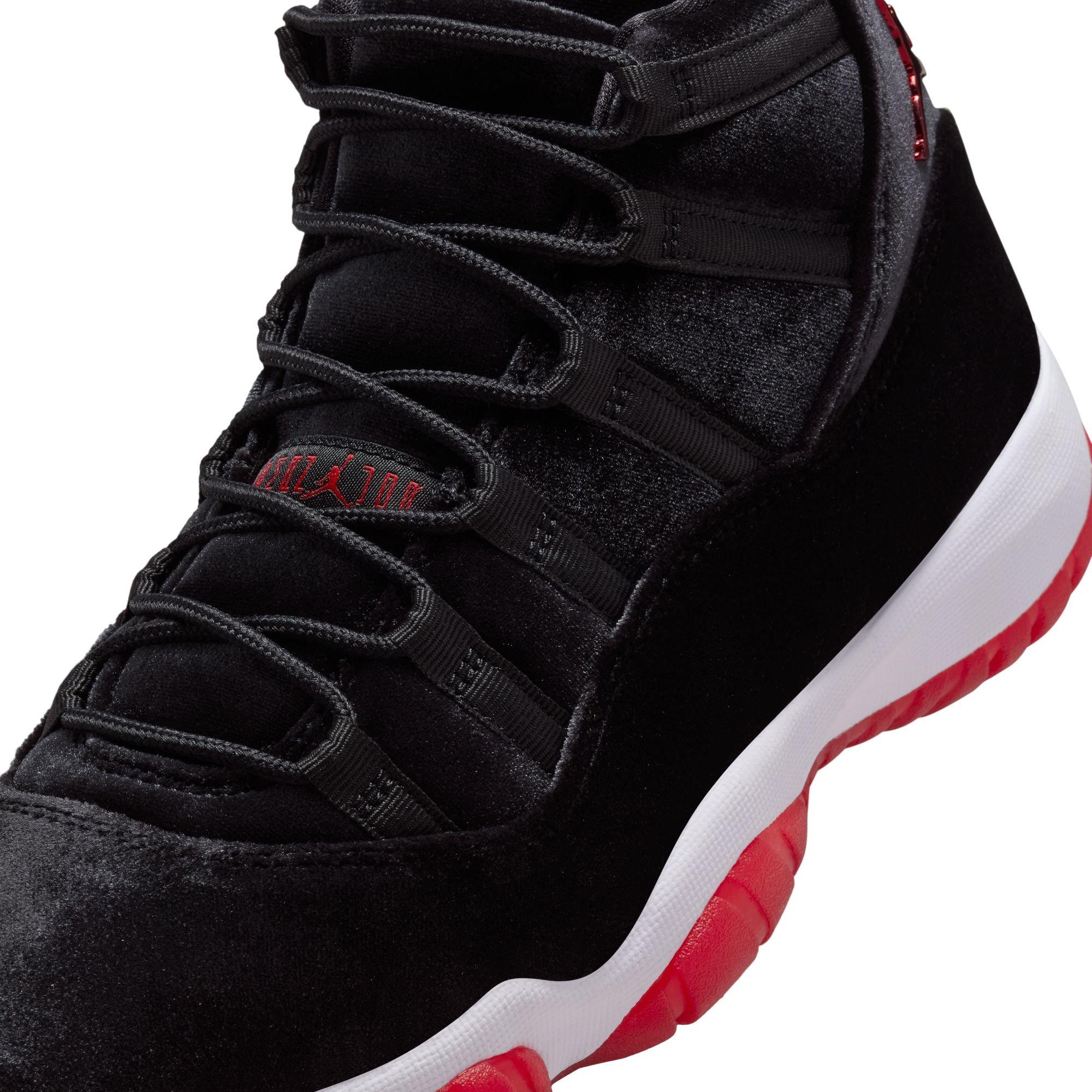 Jordan 11 Retro "Bred Velvet" Women's Shoe - BLACK/GYM RED/WHITE Thumbnail View 4