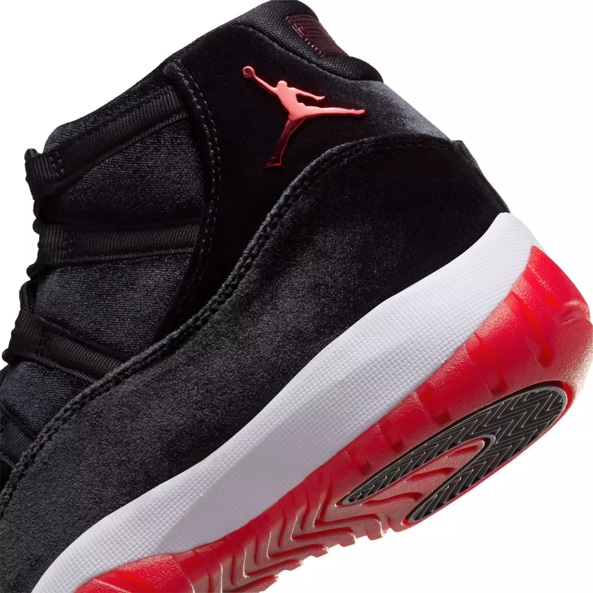 Jordan 11 Retro "Bred Velvet" Women's Shoe - BLACK/GYM RED/WHITE