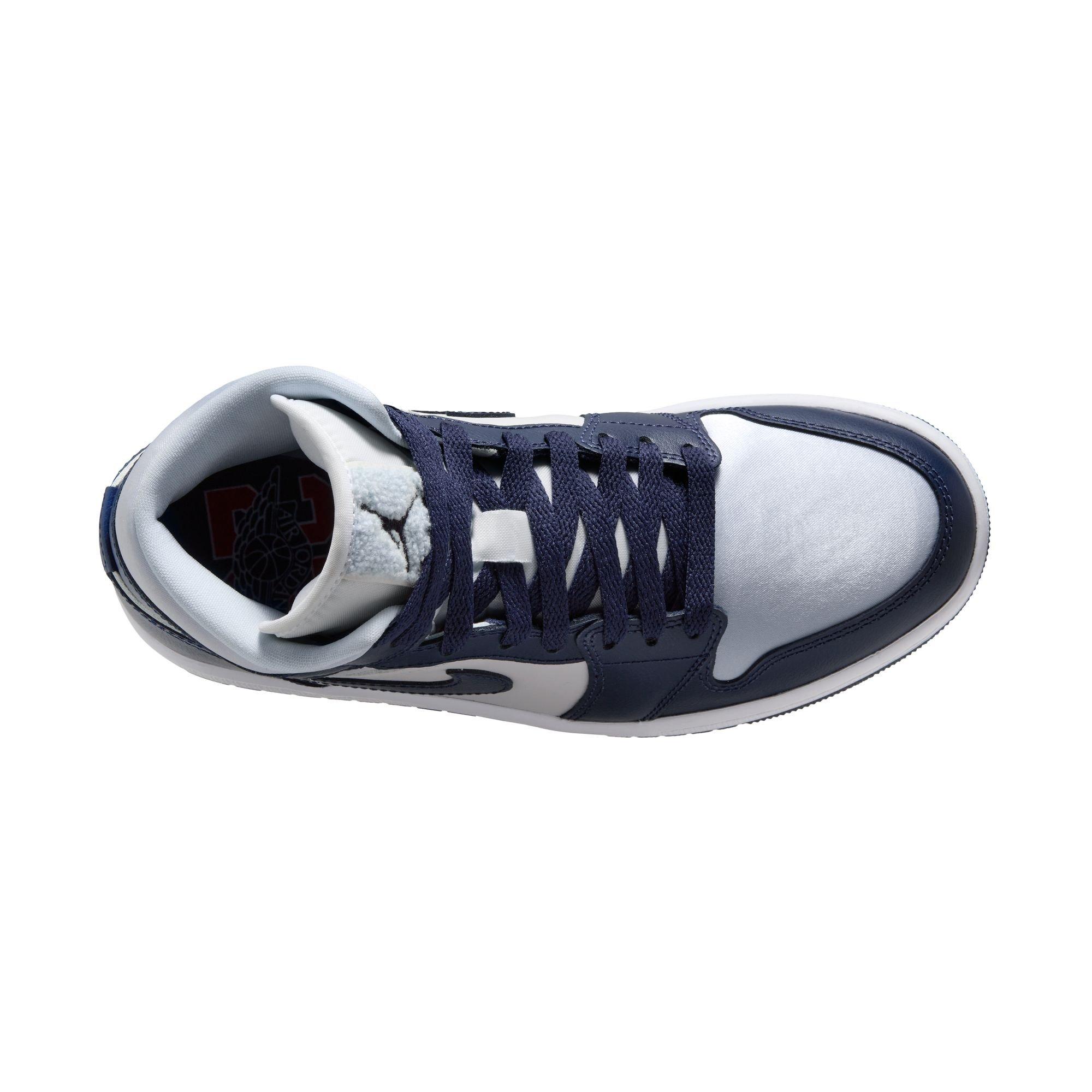 Jordan 1 Mid SE "Football Grey/Midnight Navy/White" Women's Shoe - GREY/NAVY Thumbnail View 9