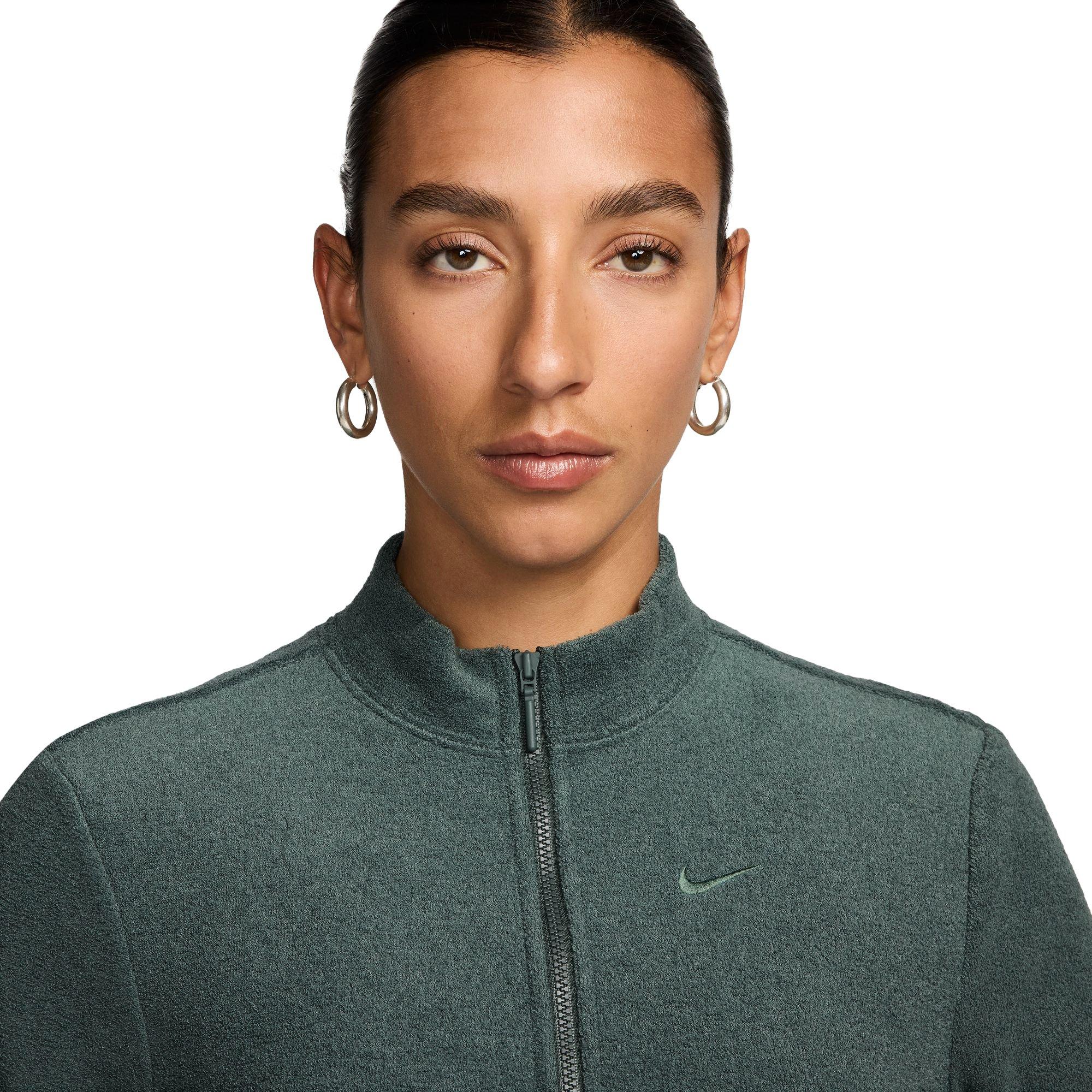 Nike Women's Sportswear Phoenix Plush 1/2-Zip Cozy Fleece Slim Long-Sleeve Top - GREEN Thumbnail View 3