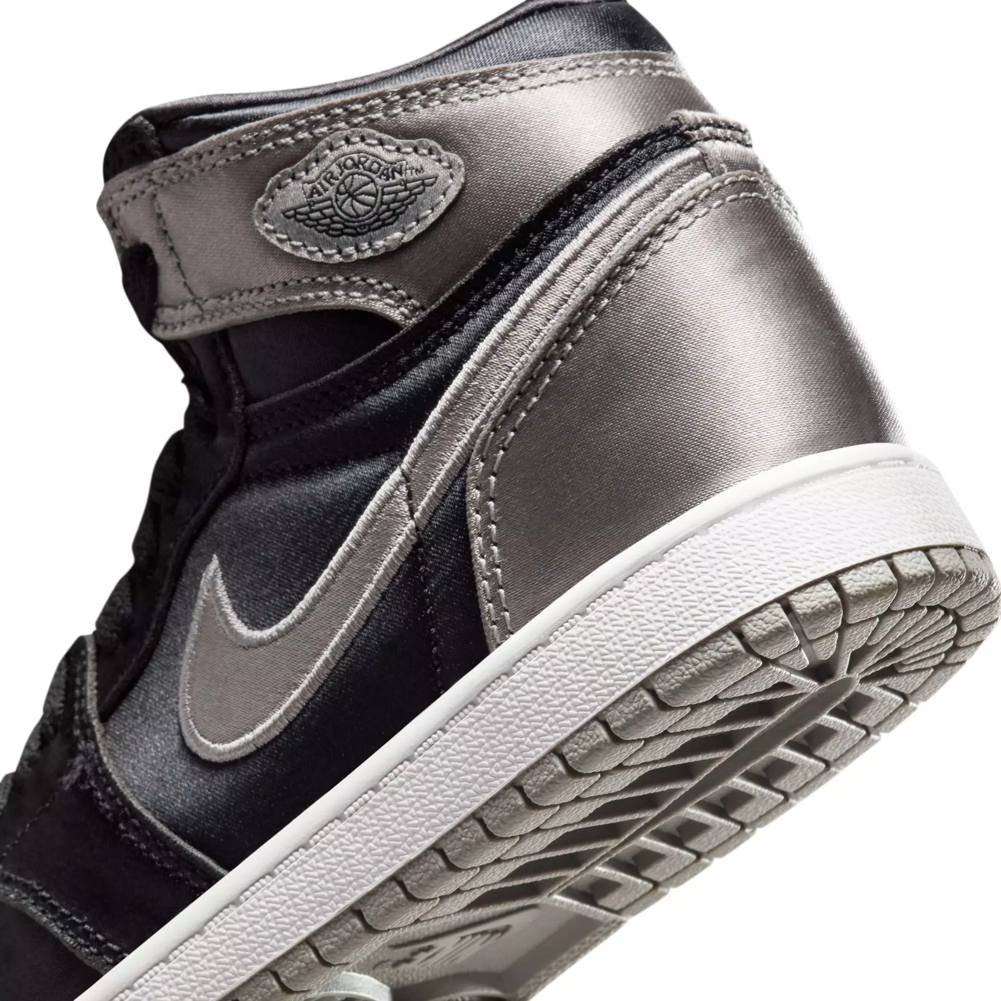 Jordan 1 Retro High OG "Satin Shadow" Preschool Girls' Shoe - BLACK/MEDIUM GREY/WHITE