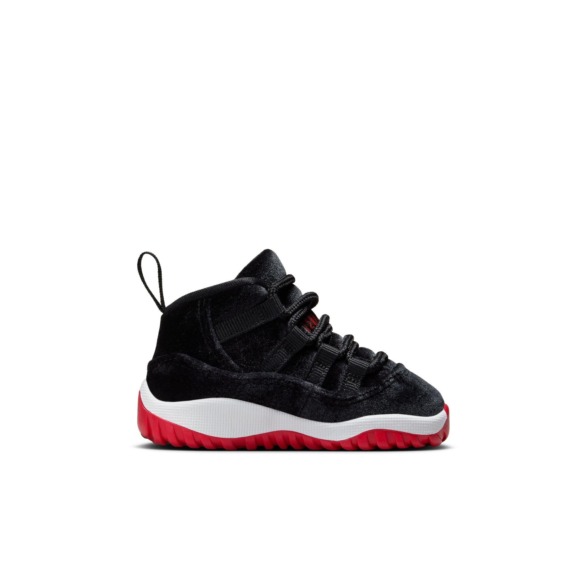 Jordan 11 Retro "Bred Velvet" Toddler Girl's Shoe - BLACK/GYM RED/WHITE Thumbnail View 2