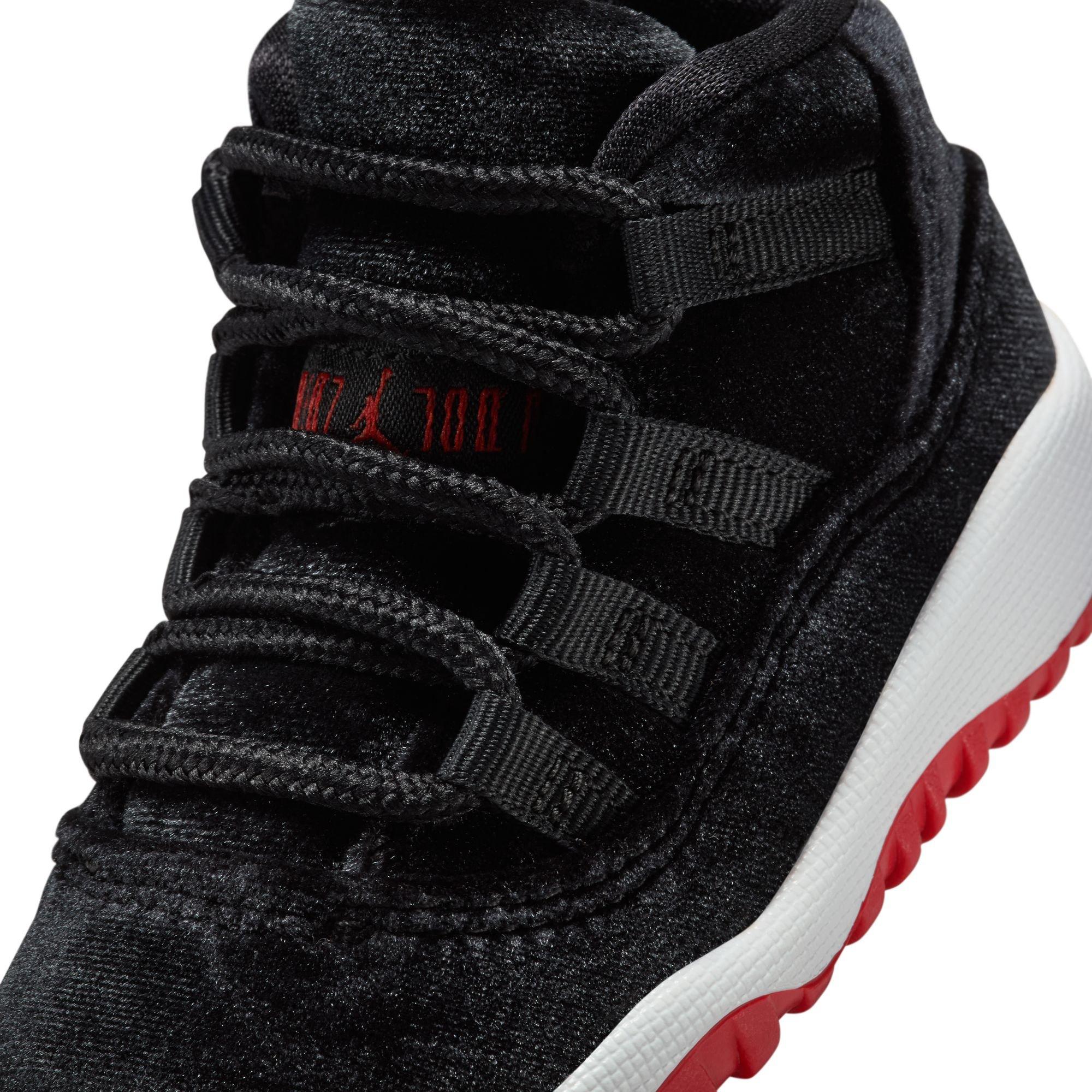 Jordan 11 Retro "Bred Velvet" Toddler Girl's Shoe - BLACK/GYM RED/WHITE Thumbnail View 4