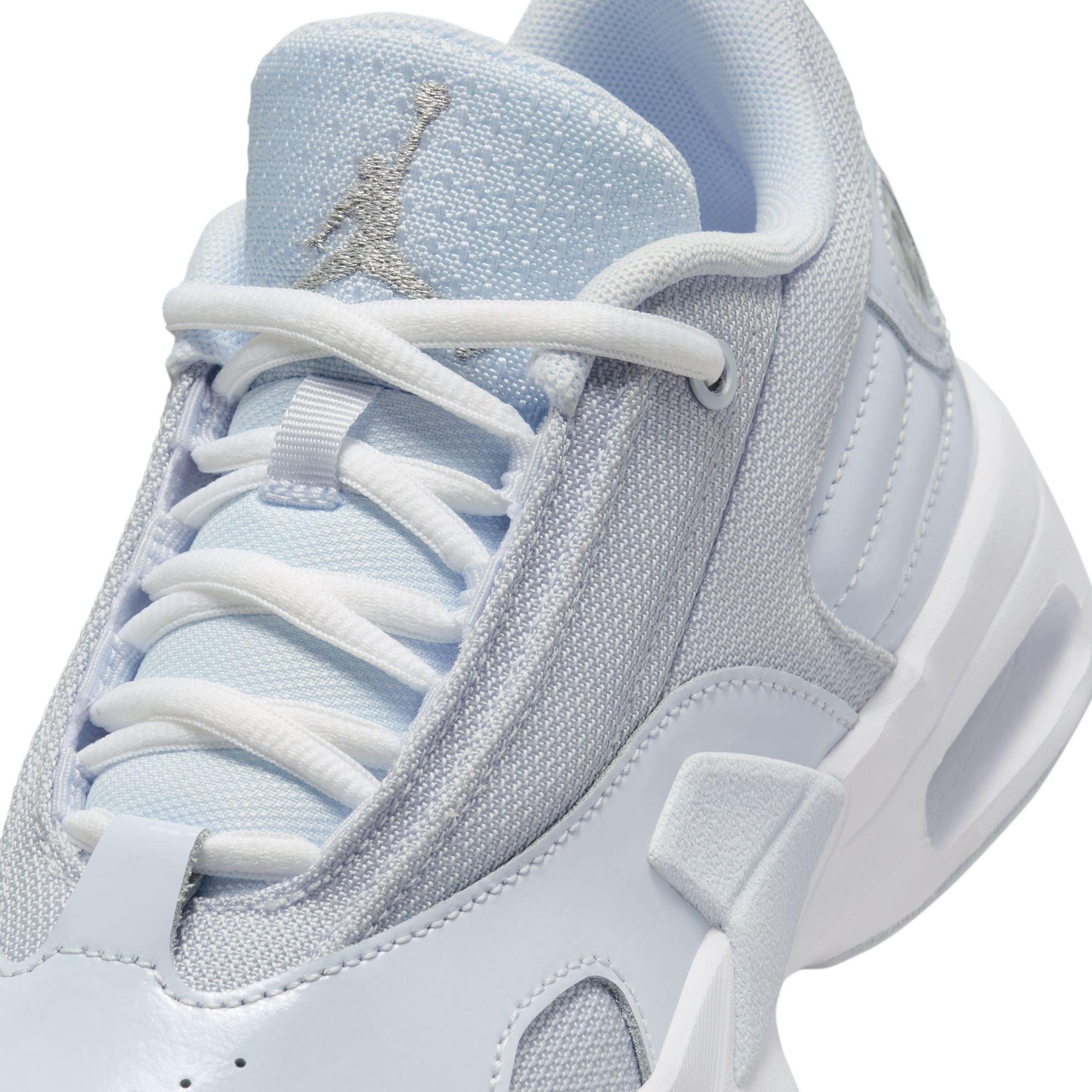 Jordan Max Aura 6 Grade School Girls' "Cobalt Bliss/Chrome/White" Shoe