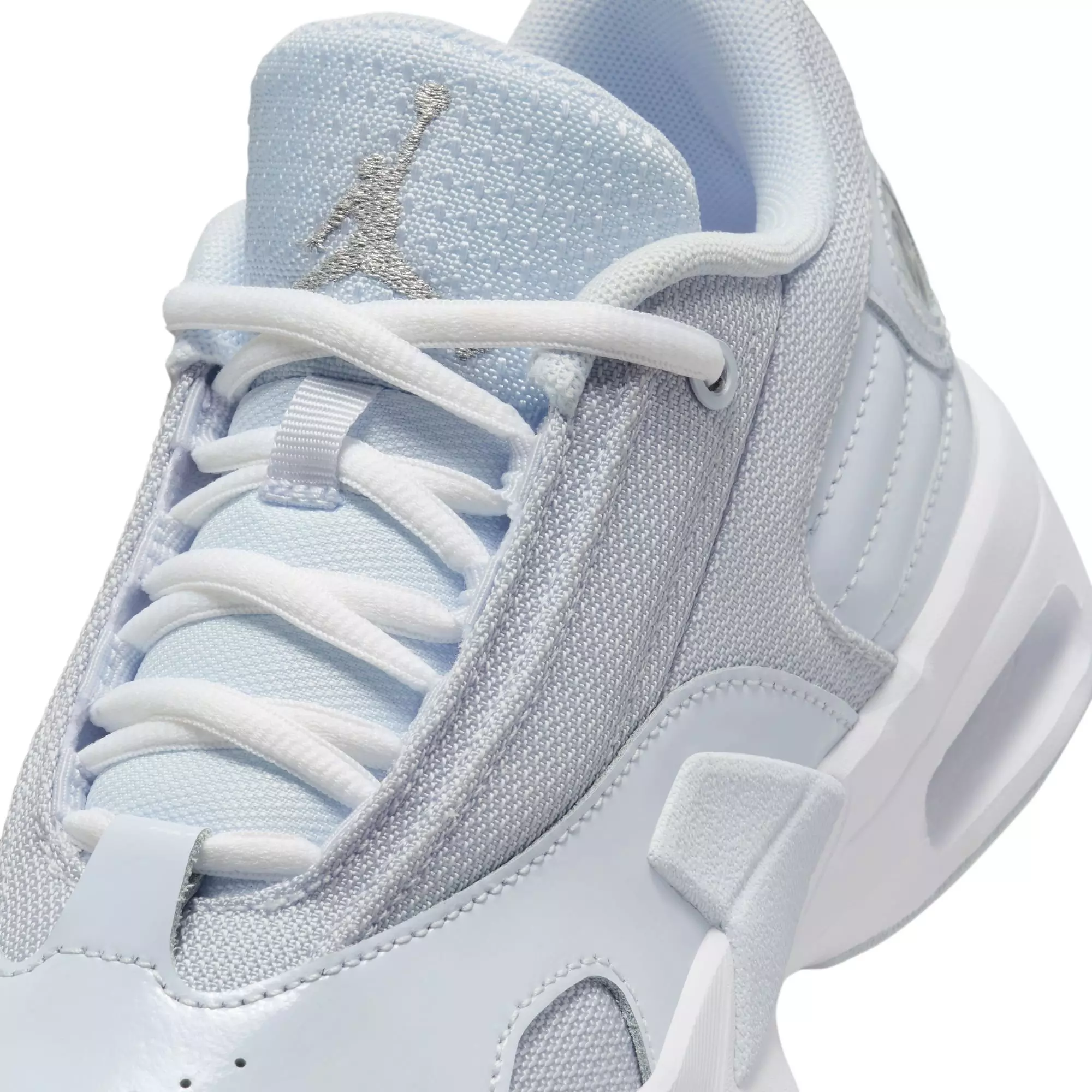 Jordan Max Aura 6 "Cobalt Bliss/Chrome/White" Grade School Girls' Shoe - LT BLUE/GREY
