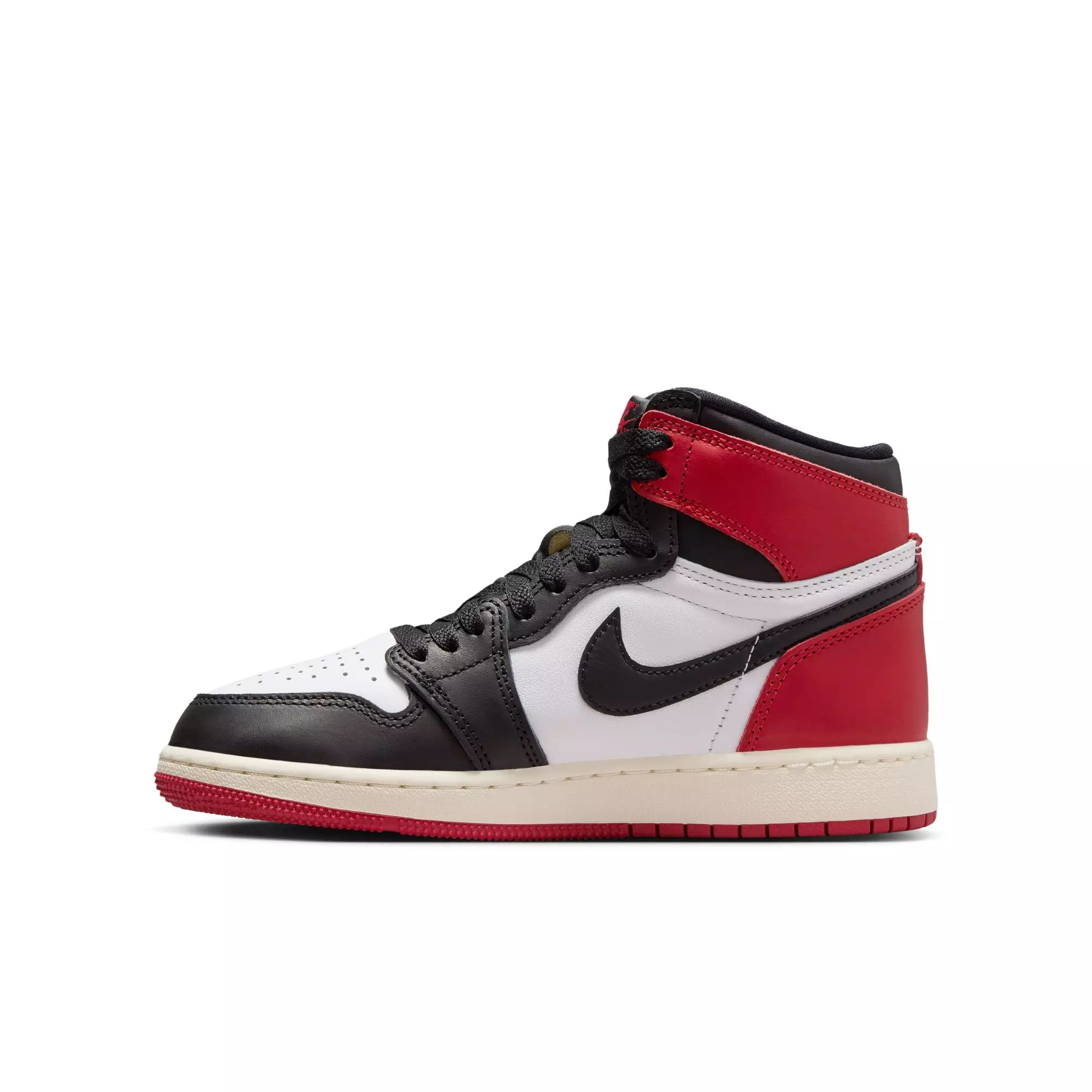 Jordan 1 Retro High OG "Black Toe" Grade School Kids' Shoe - WHITE/BLACK/VARSITY RED