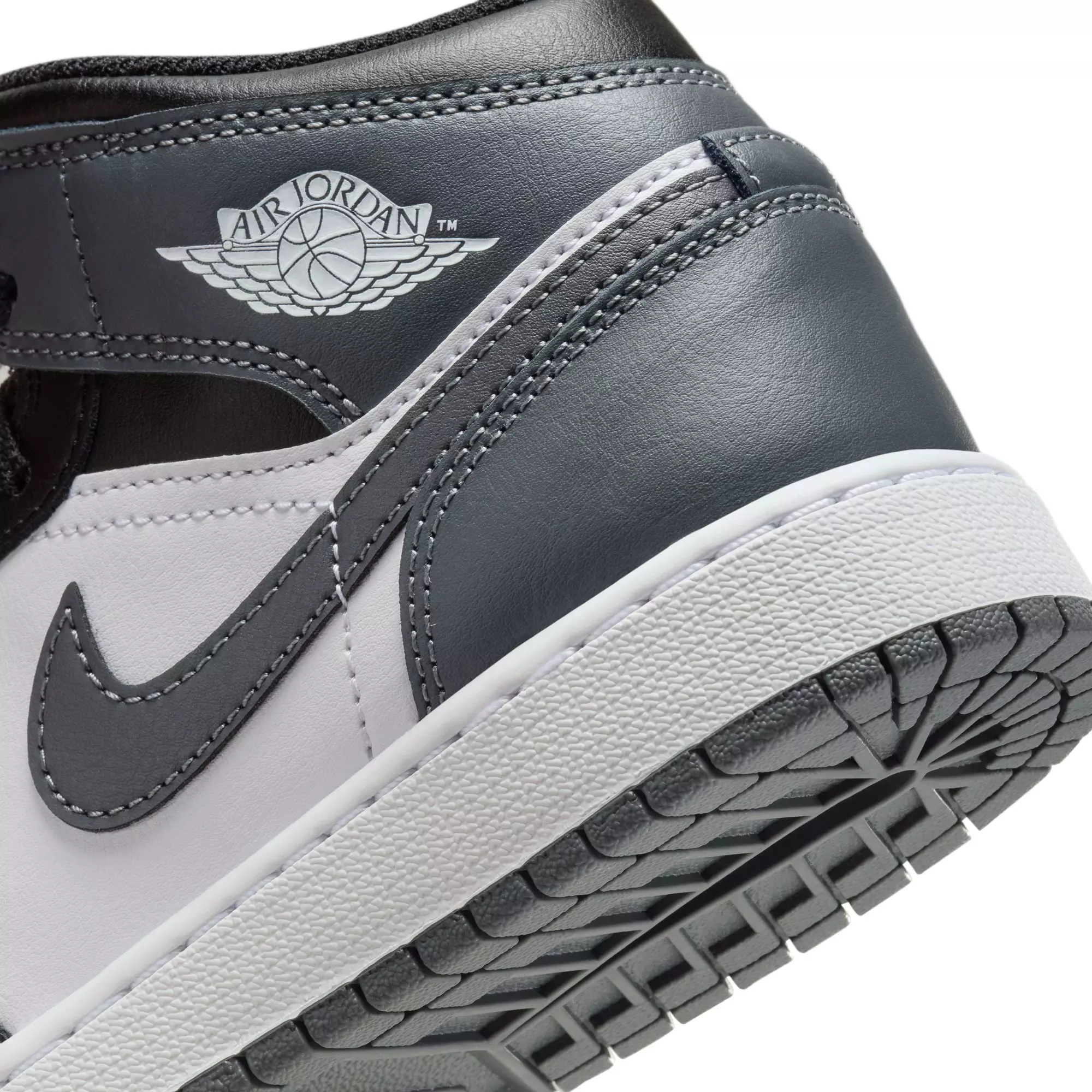Jordan 1 Mid "Black/Iron Grey/White" Grade School Boys' Shoe - BLACK/GREY/WHITE