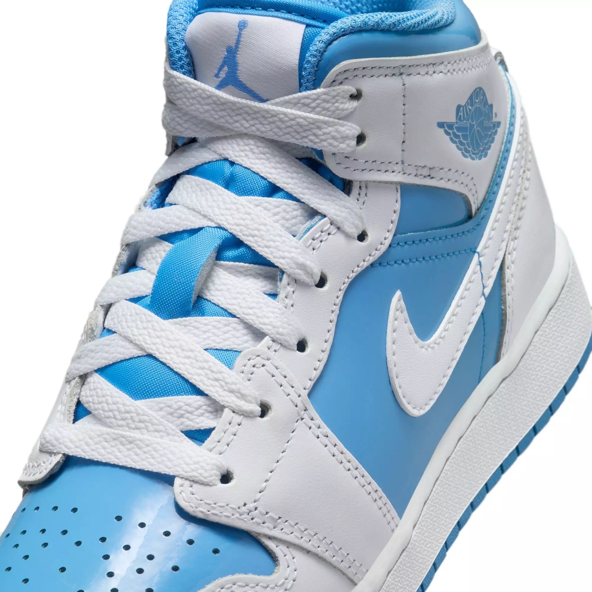 Jordan 1 Mid SE "White/Legend Blue" Grade School Boys' Shoe - WHITE/BLUE
