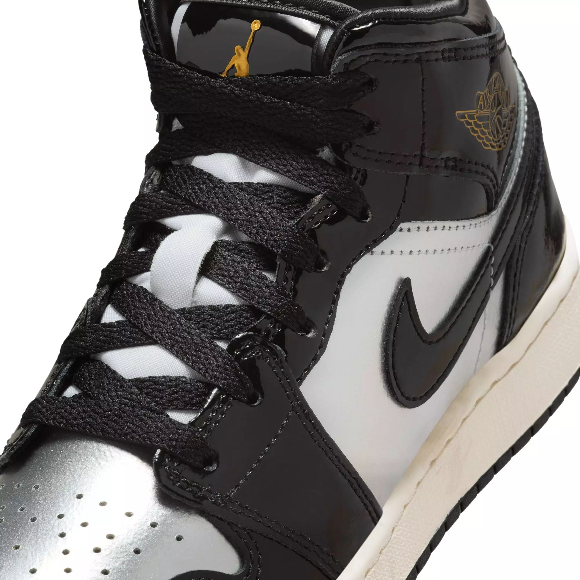 Jordan 1 Mid SE "Black/Metallic Gold/Metallic Silver" Grade School Boys' Shoe - BLACK/SILVER