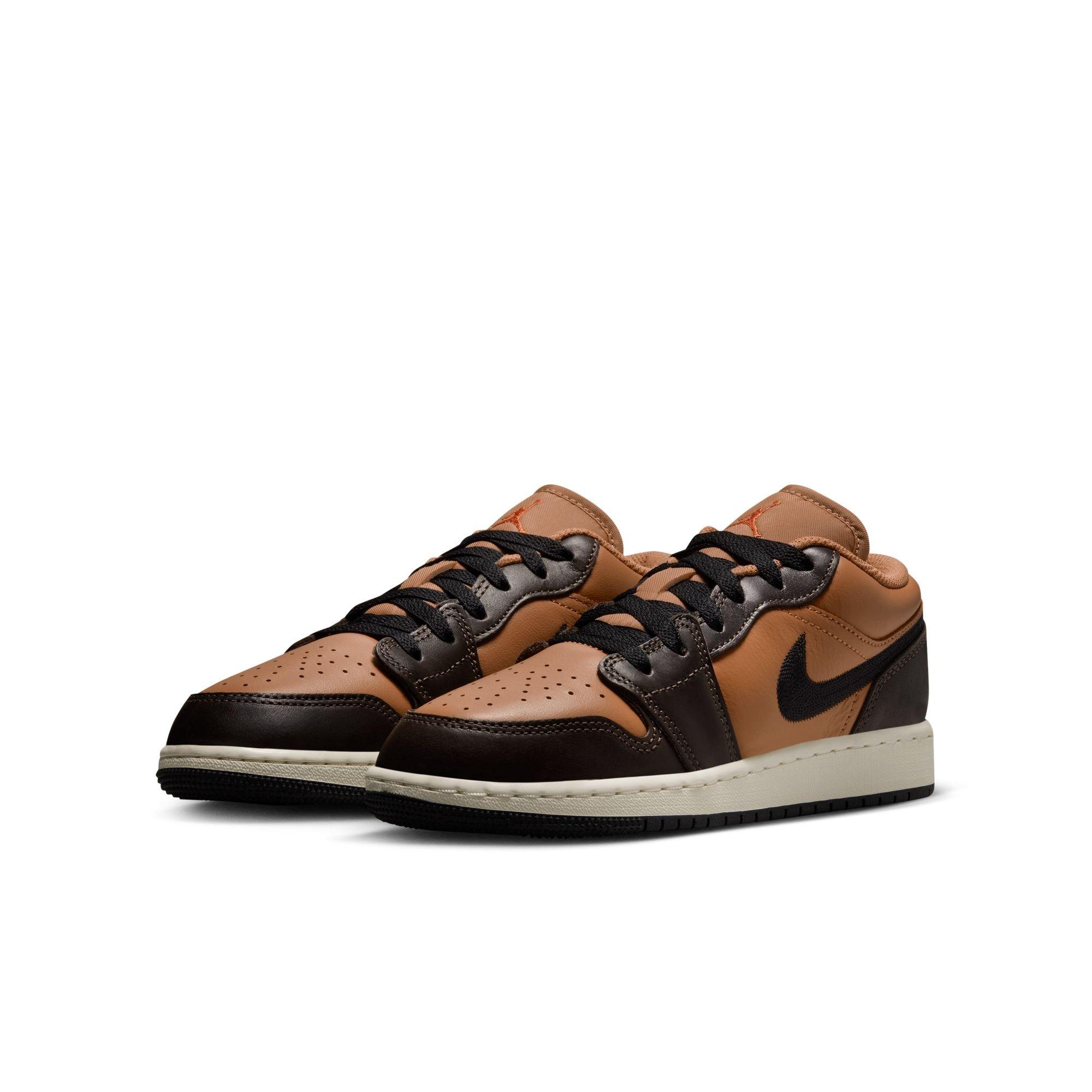 Jordan 1 Low Grade School Boys' "Flax/Baroque Brown/Vintage Coral" Shoe