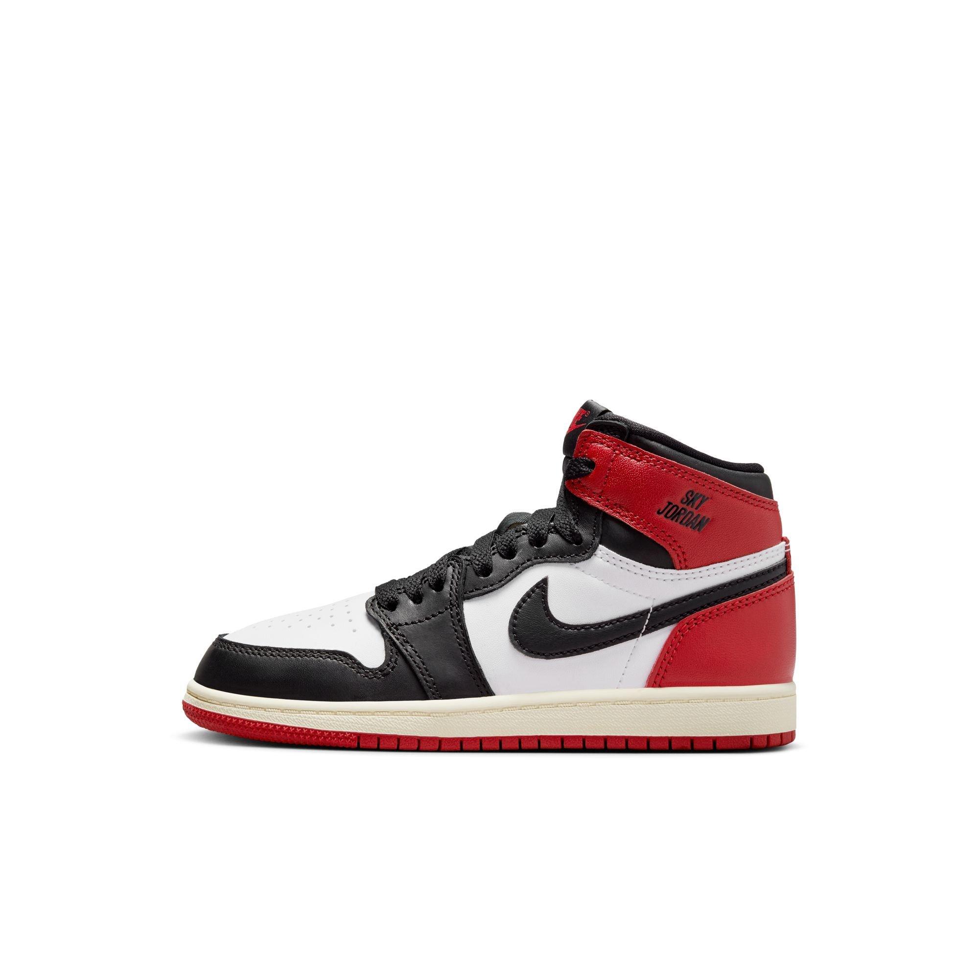 Jordan 1 Retro High OG "Black Toe" Preschool Kids' Shoe