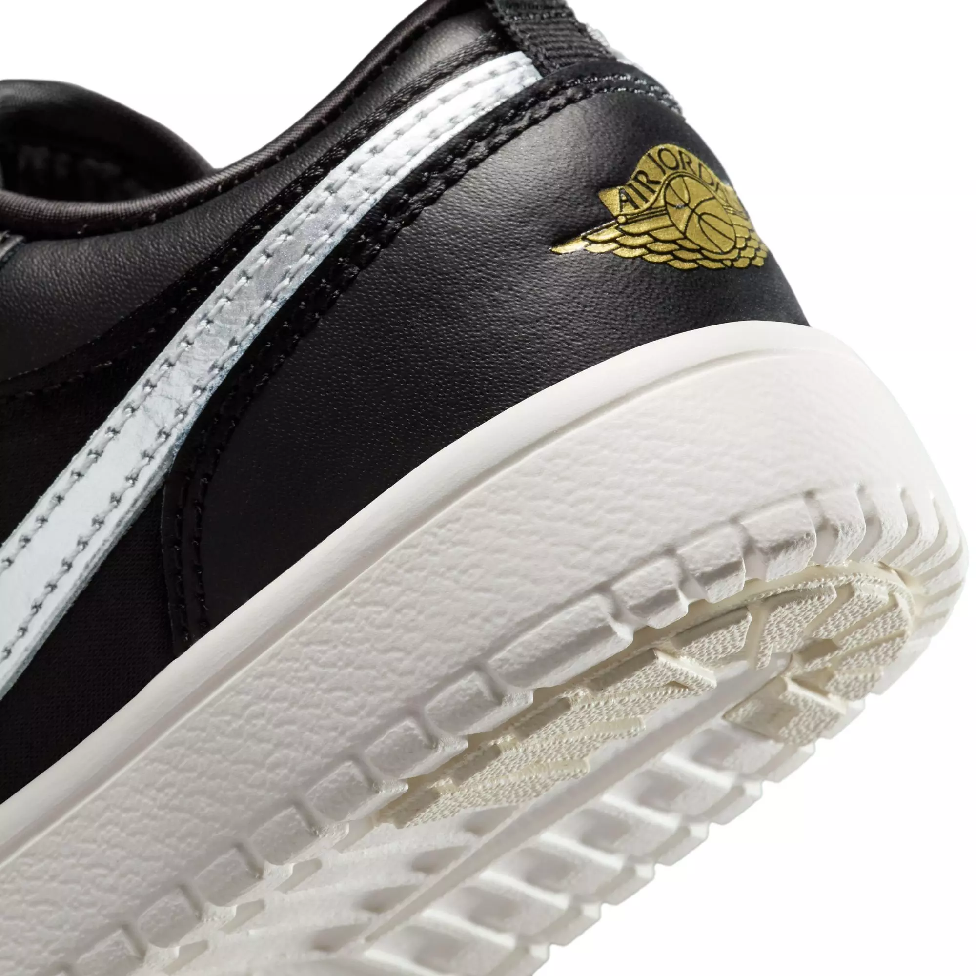 Jordan 1 Low Alt SE "Black/Metallic Silver/Sail/Metallic Gold" Preschool Boys' Shoe - BLACK/SILVER