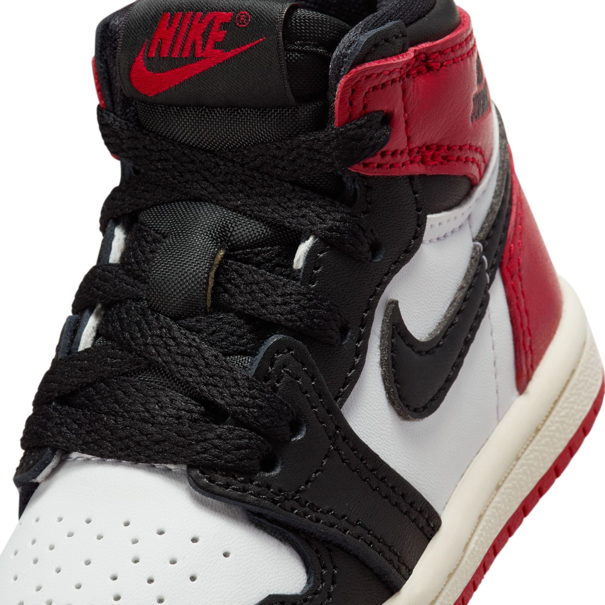 Jordan 1 Retro High OG "Black Toe" Toddler Kids' Shoe