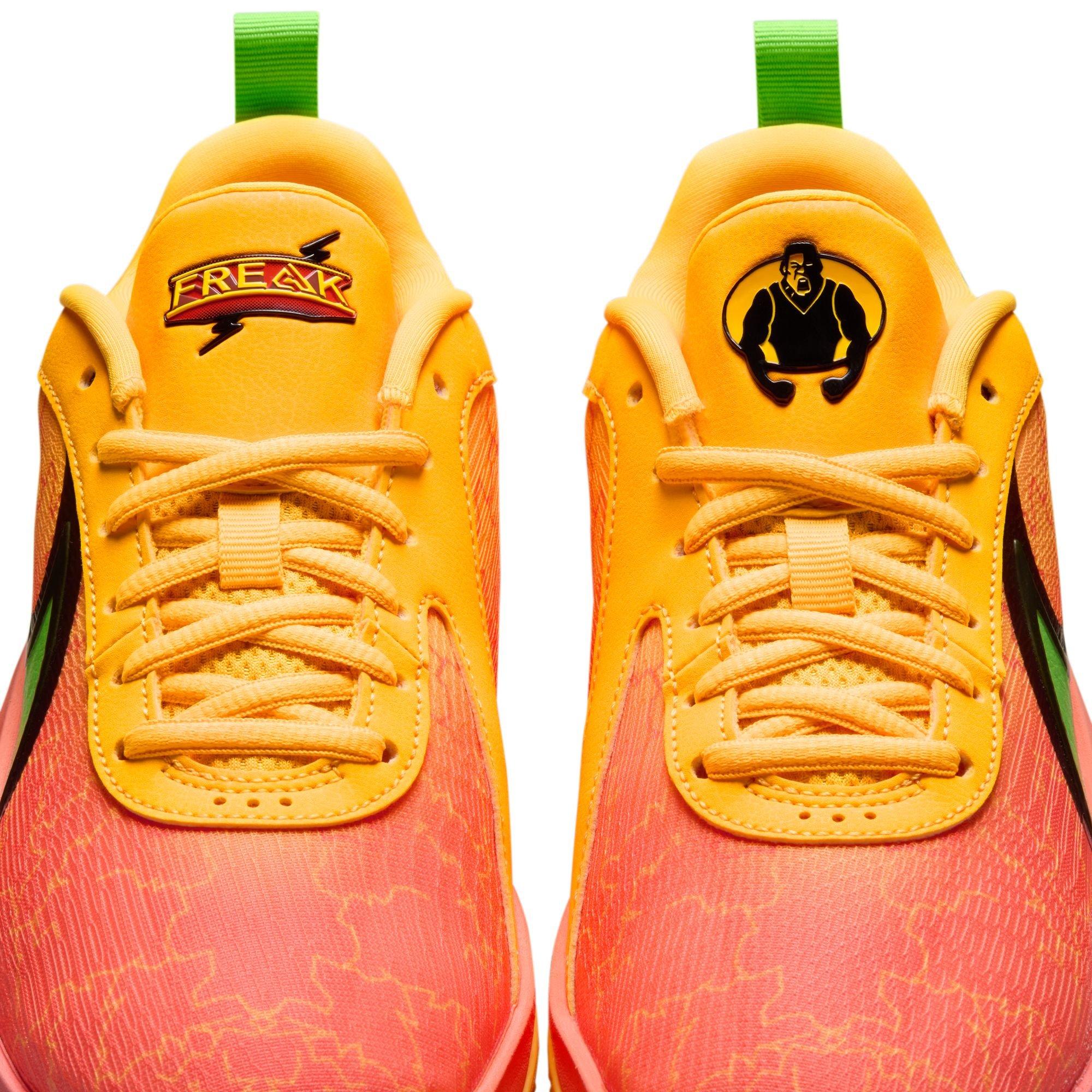 Nike Freak 6 "Fright Night" Grade School Kids' Basketball Shoe