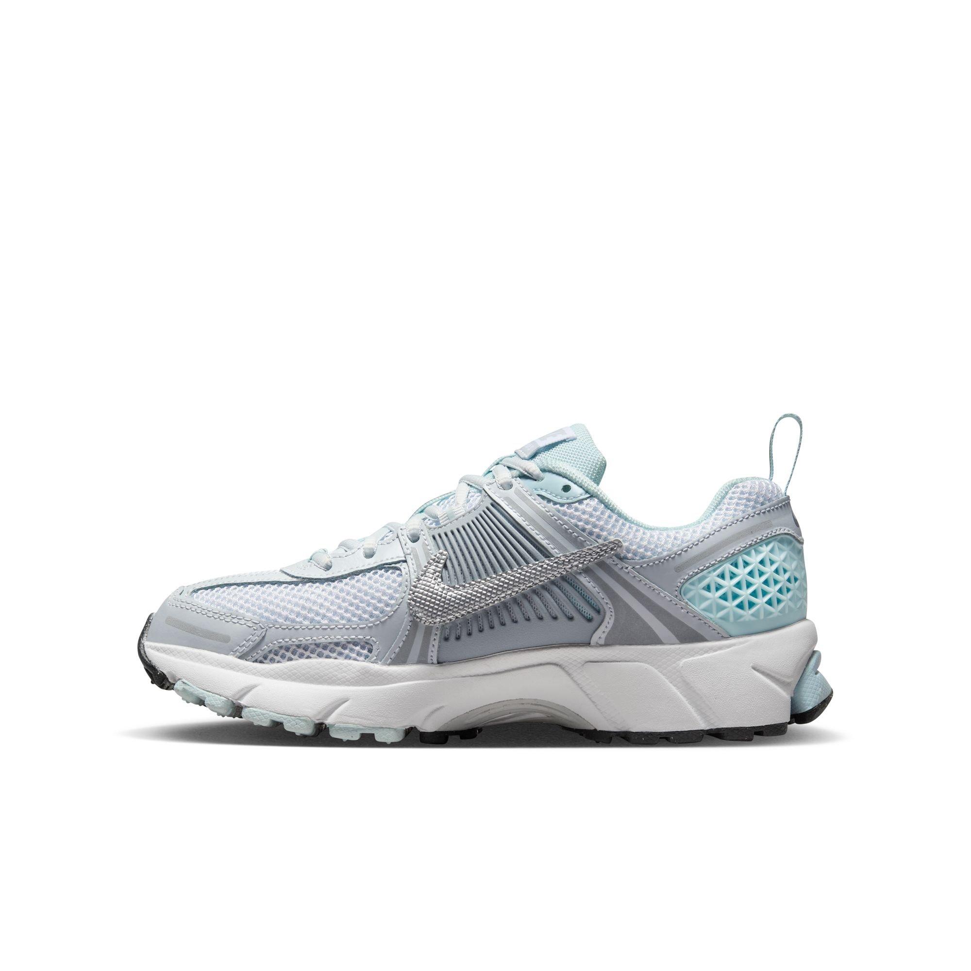 Nike Vomero 5 Grade School Kids' "Pure Platinum/Metallic Silver" Shoe