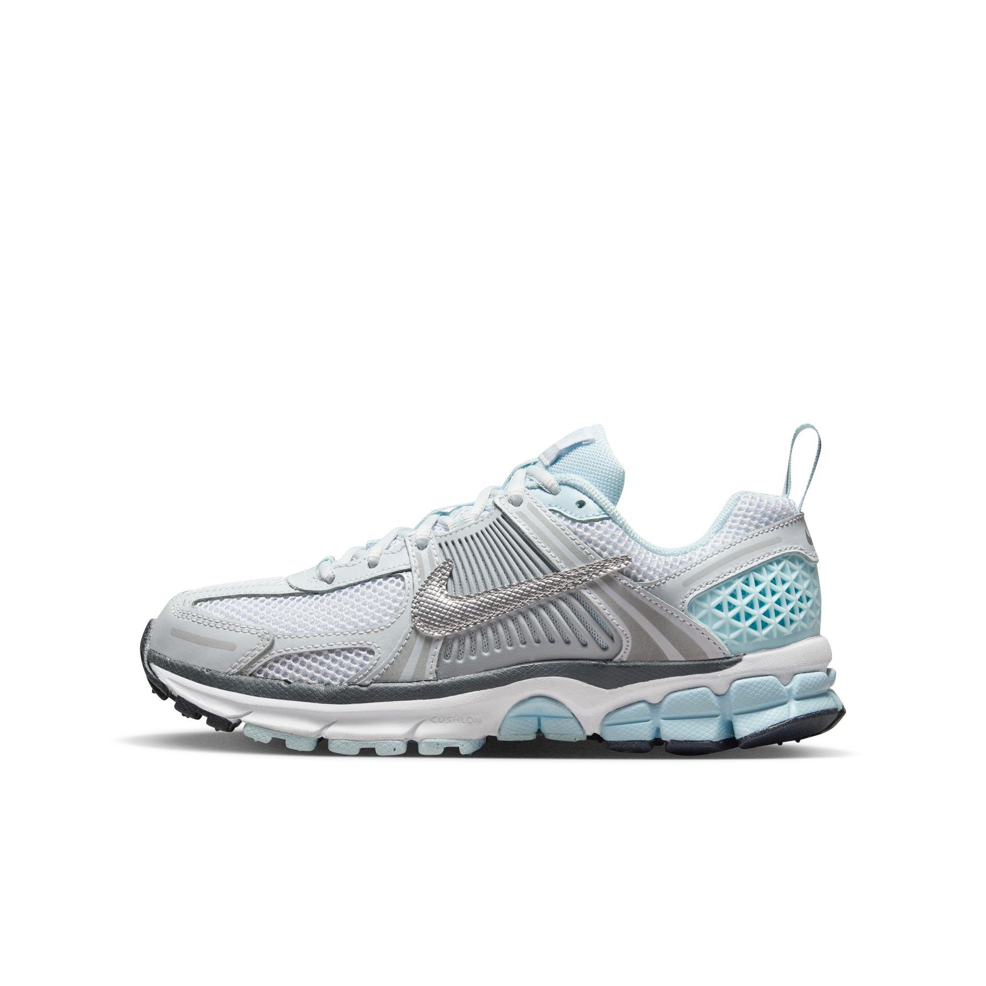 Nike Vomero 5 Preschool Girls' "Pure Platinum/Metallic Silver" Shoe