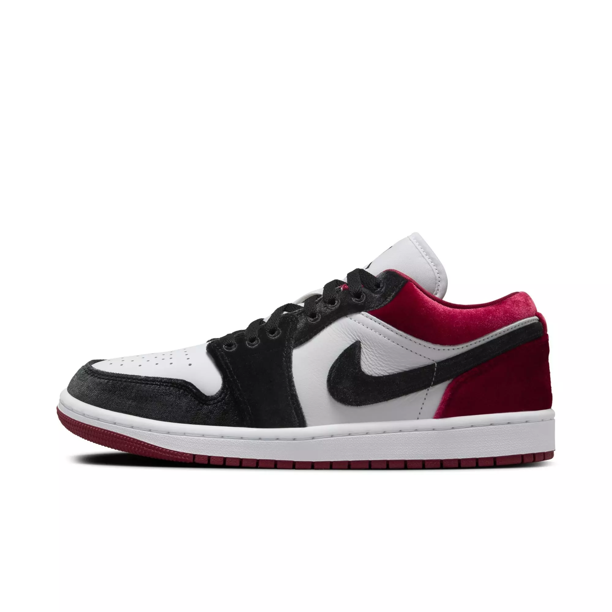 Jordan 1 Low SE "Black/White/Team Red" Women's Shoe - BLACK/RED/WHITE