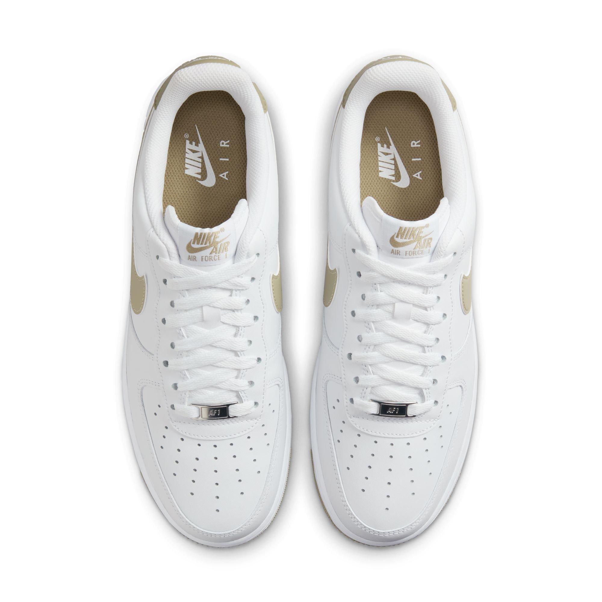 国内配送 NIKE AIR FORCE 1 '07 WHITE/NEUTRAL OLIVE Nike AIR FORCE 1 '07 'WHITE/NEUTRAL OLIVE' Comfortable