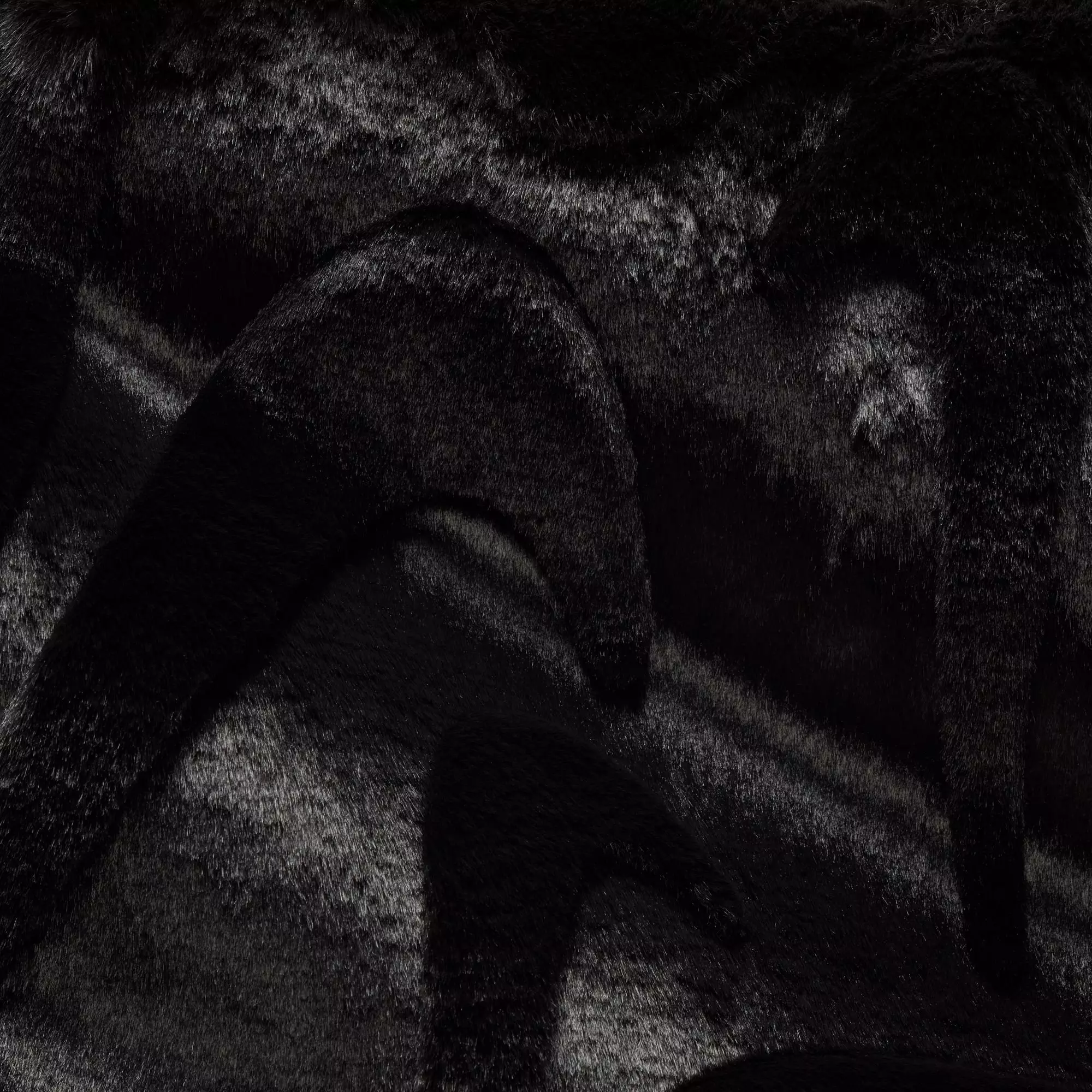 Nike Sportswear Faux Fur Tote Bag - Black - BLACK