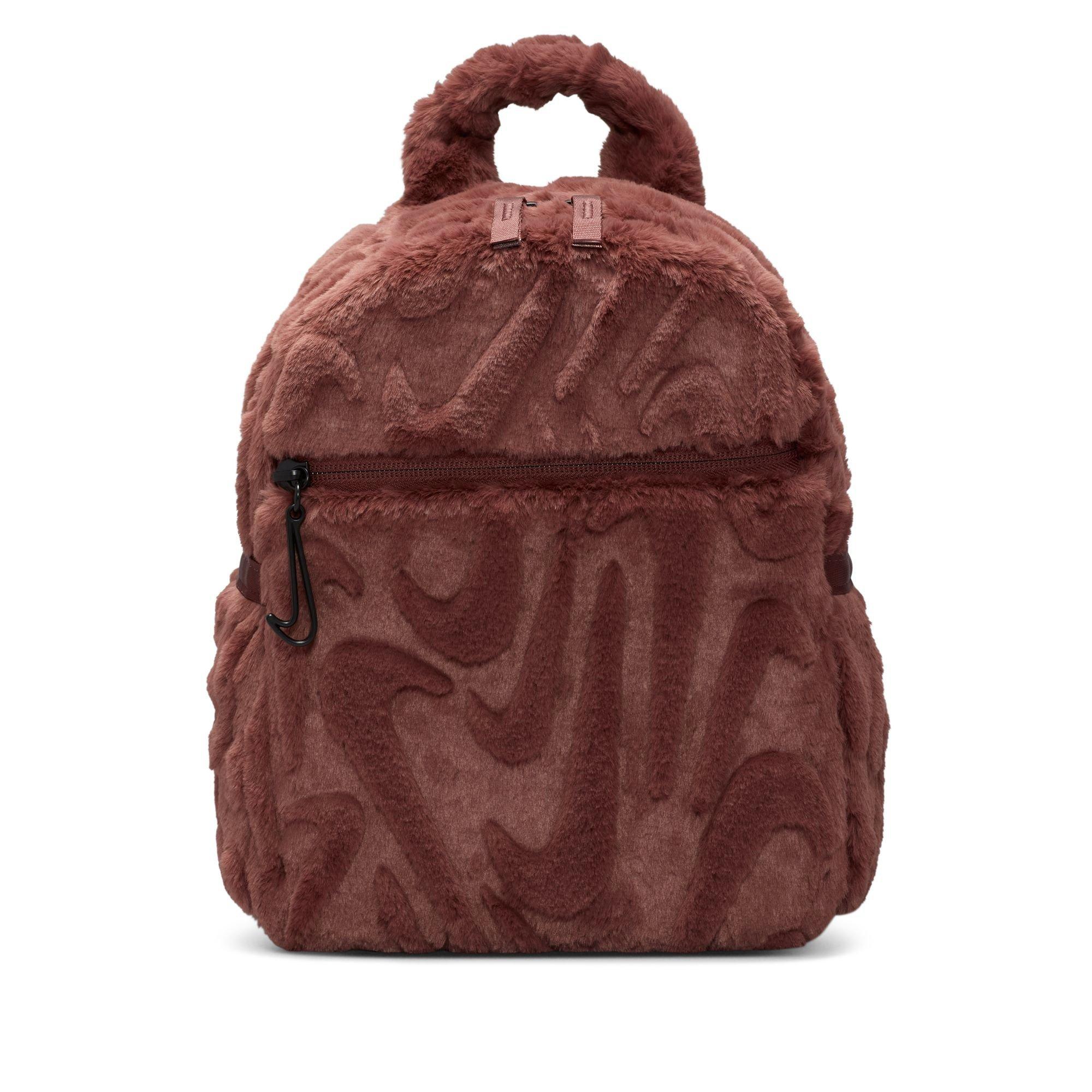 black boys nike backpacks Youth Brasilia Backpack Nike | Just Do fringe20 Spot clean. Color:Nutmeg