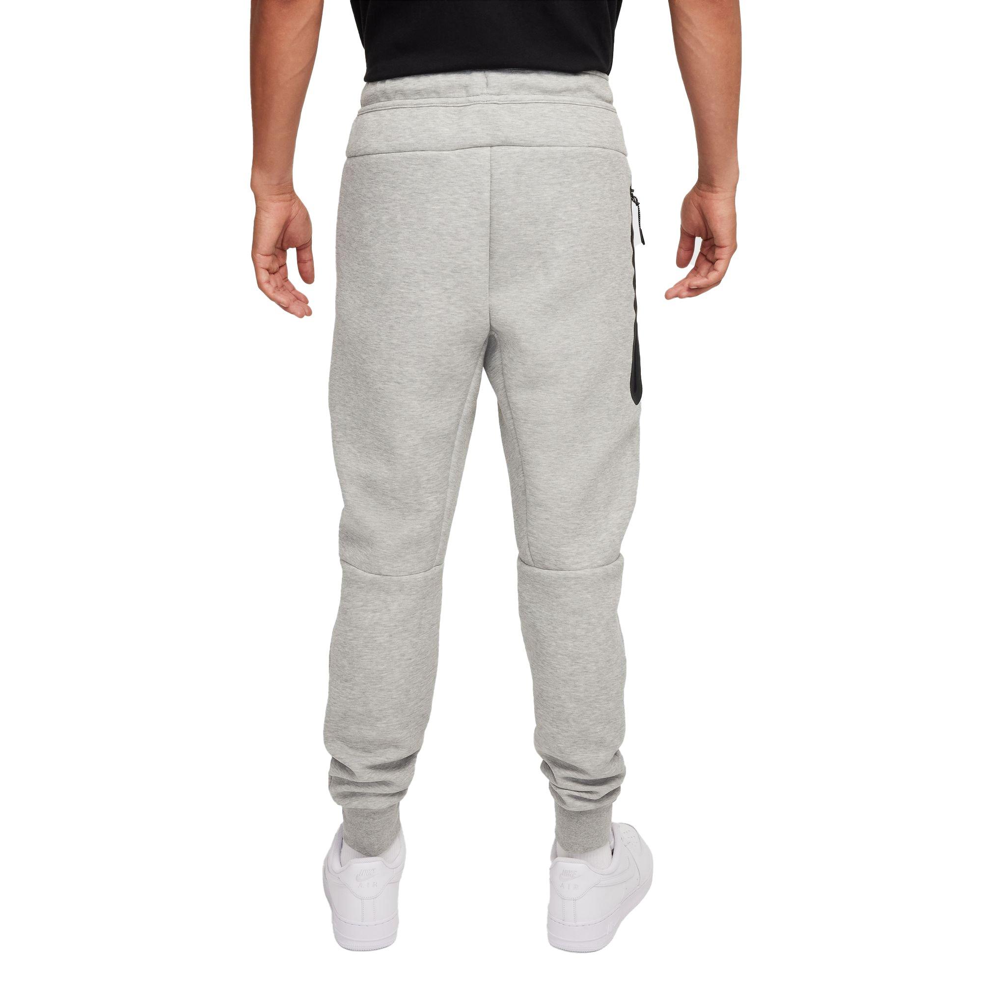 Nike Men's Tech Fleece Joggers - Grey - GREY
