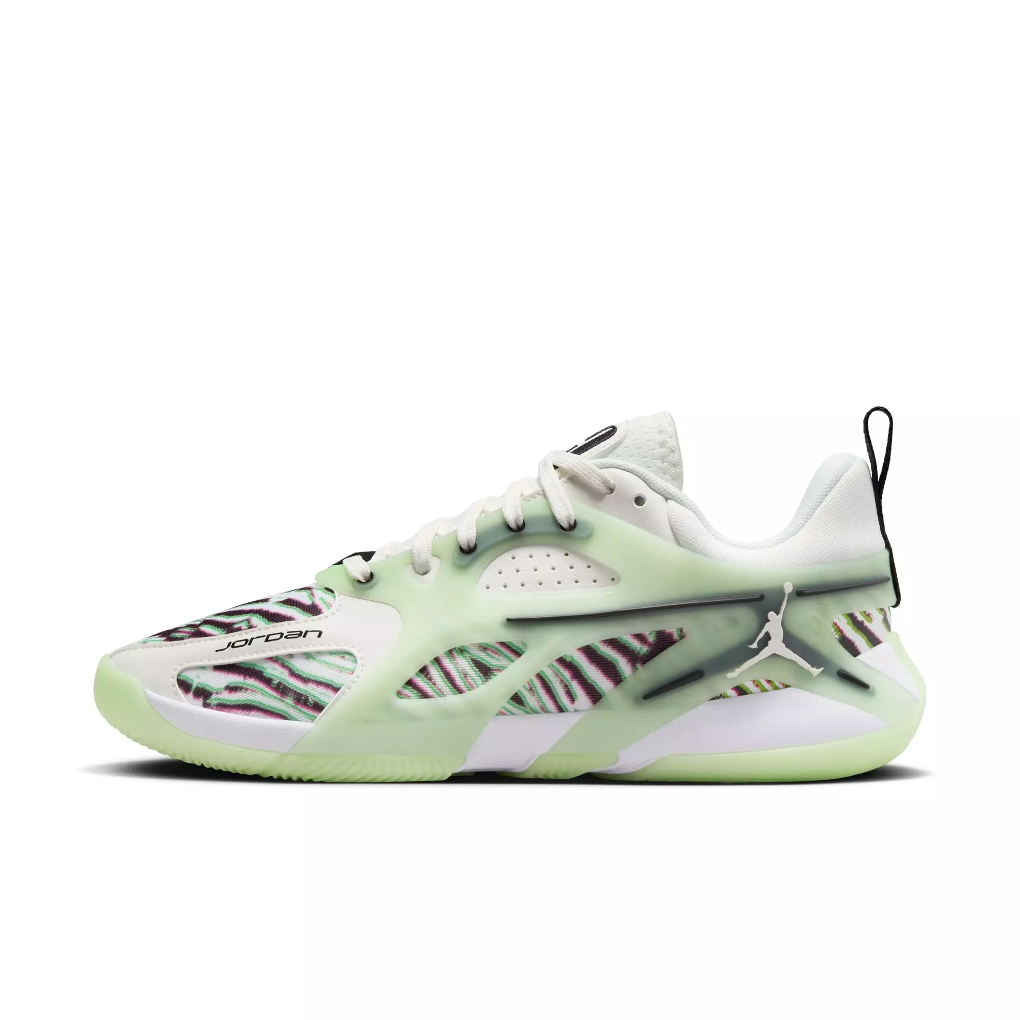 Jordan Heir "Vapor Green" Women's Basketball Shoe - SAIL/BLACK/VAPOR GREEN
