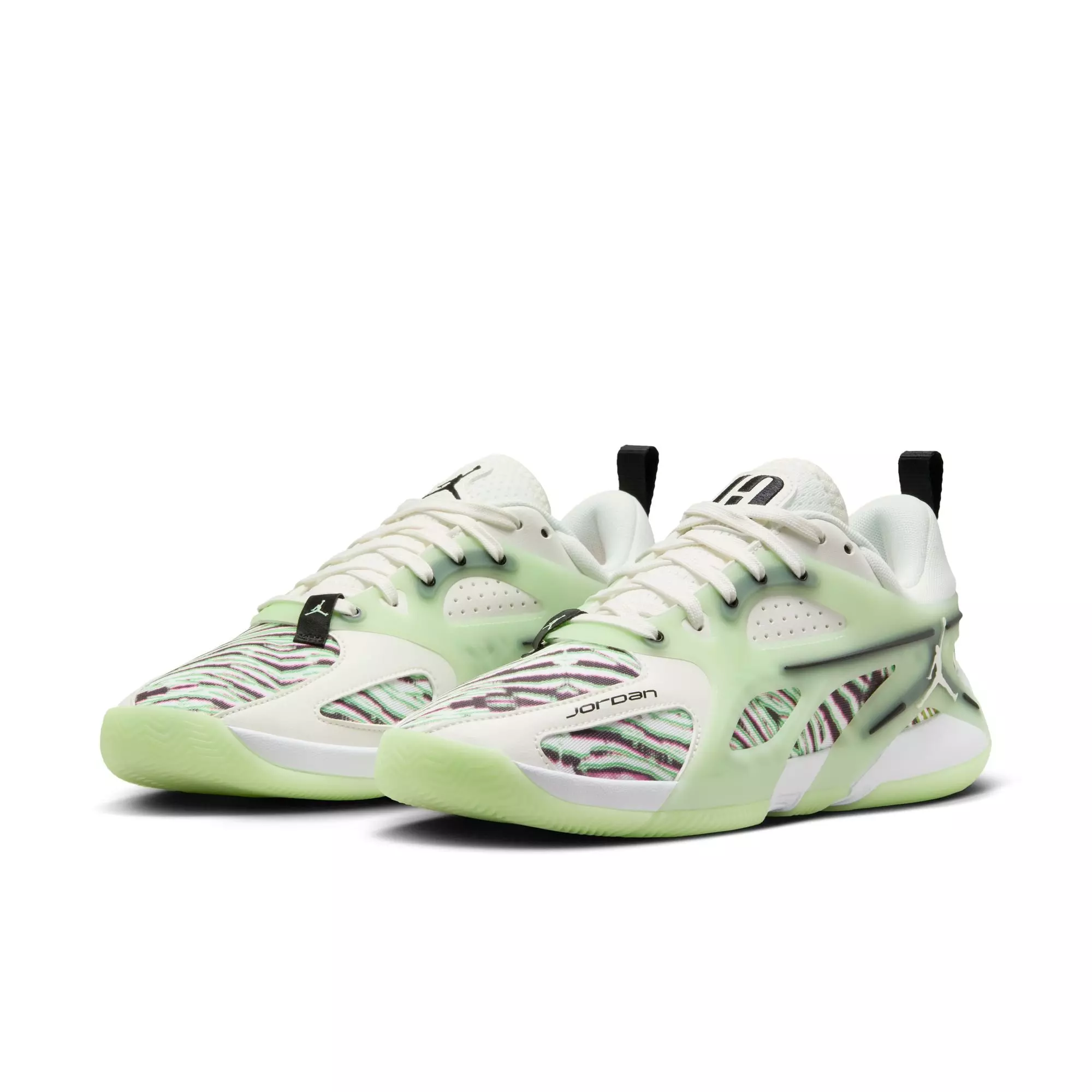 Jordan Heir "Vapor Green" Women's Basketball Shoe - SAIL/BLACK/VAPOR GREEN