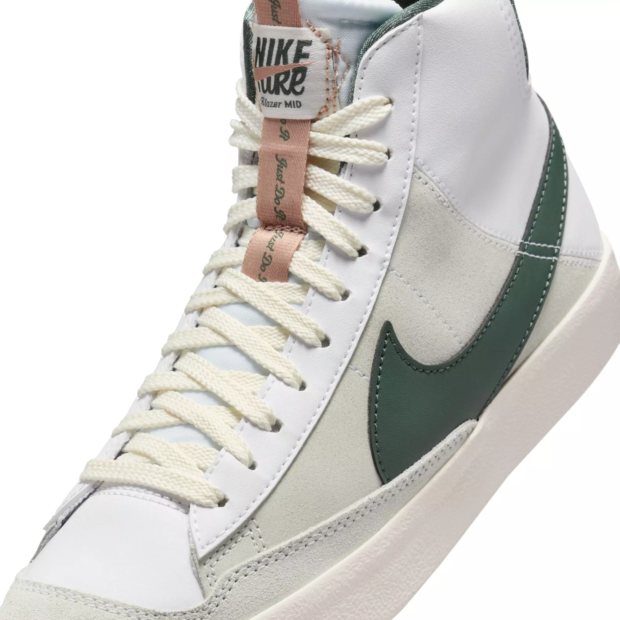 Nike Blazer Mid '77 SE "White/Vintage Green/Pale Ivory/Hemp" Grade School Boys' Shoe - WHITE/GREEN