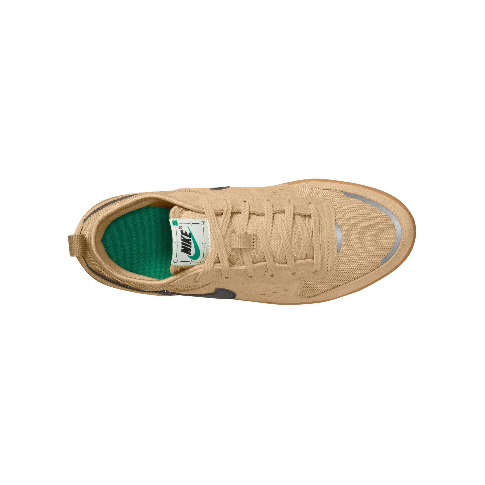 Nike C1TY Grade School Boys' "Brownstone" Shoe