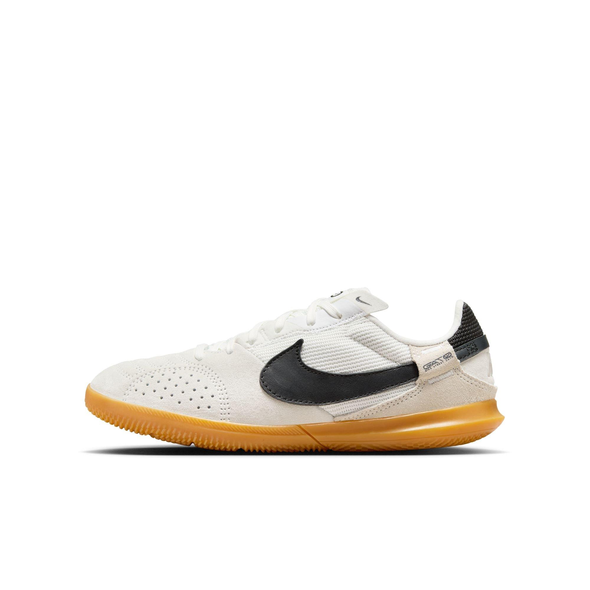 Nike Jr. Streetgato  Grade School Boys' "Summit White/Night Forest" Soccer Shoe