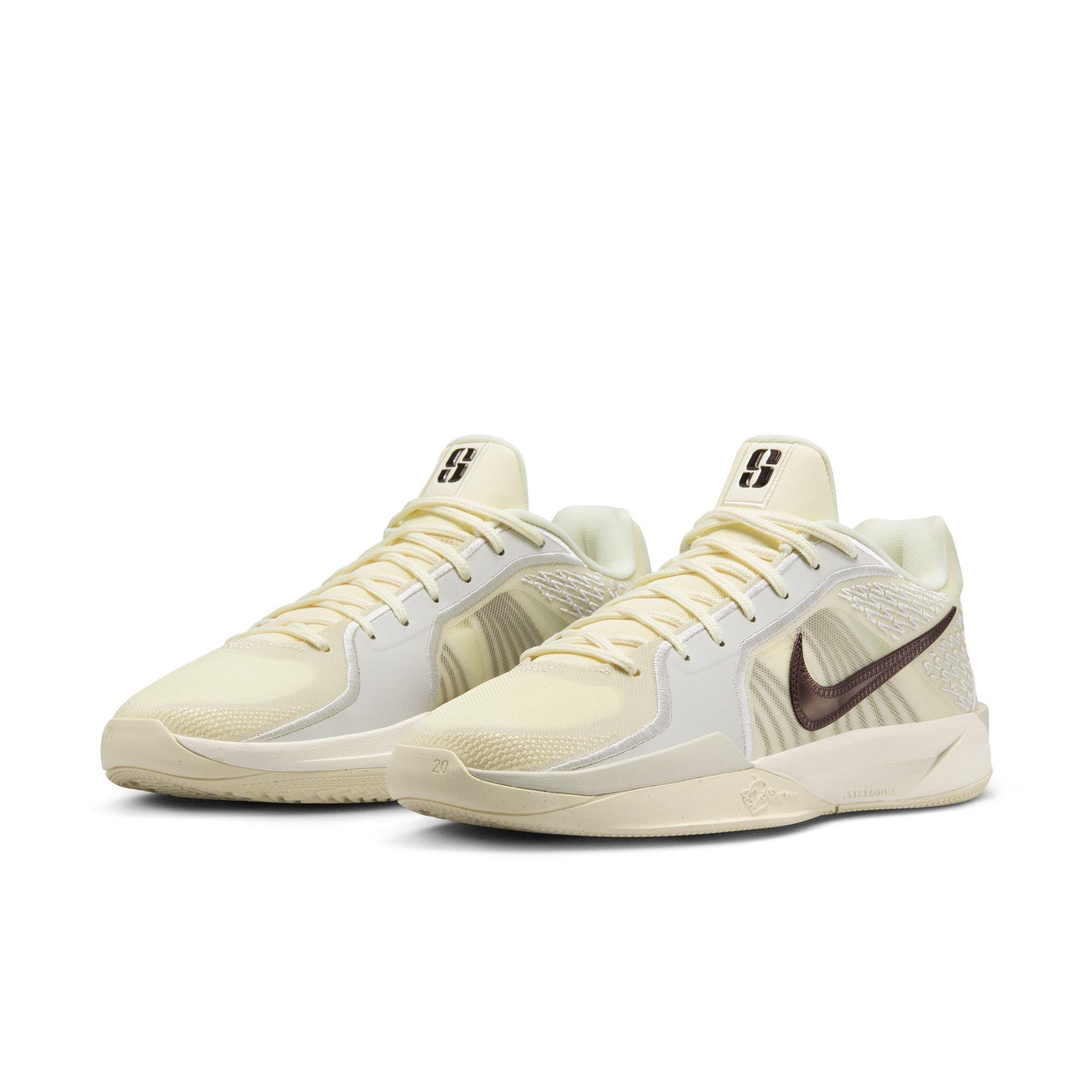 Nike relentless 2 running shoes men 9.5 athletic shoes Nike Sabrina 2  main image 3