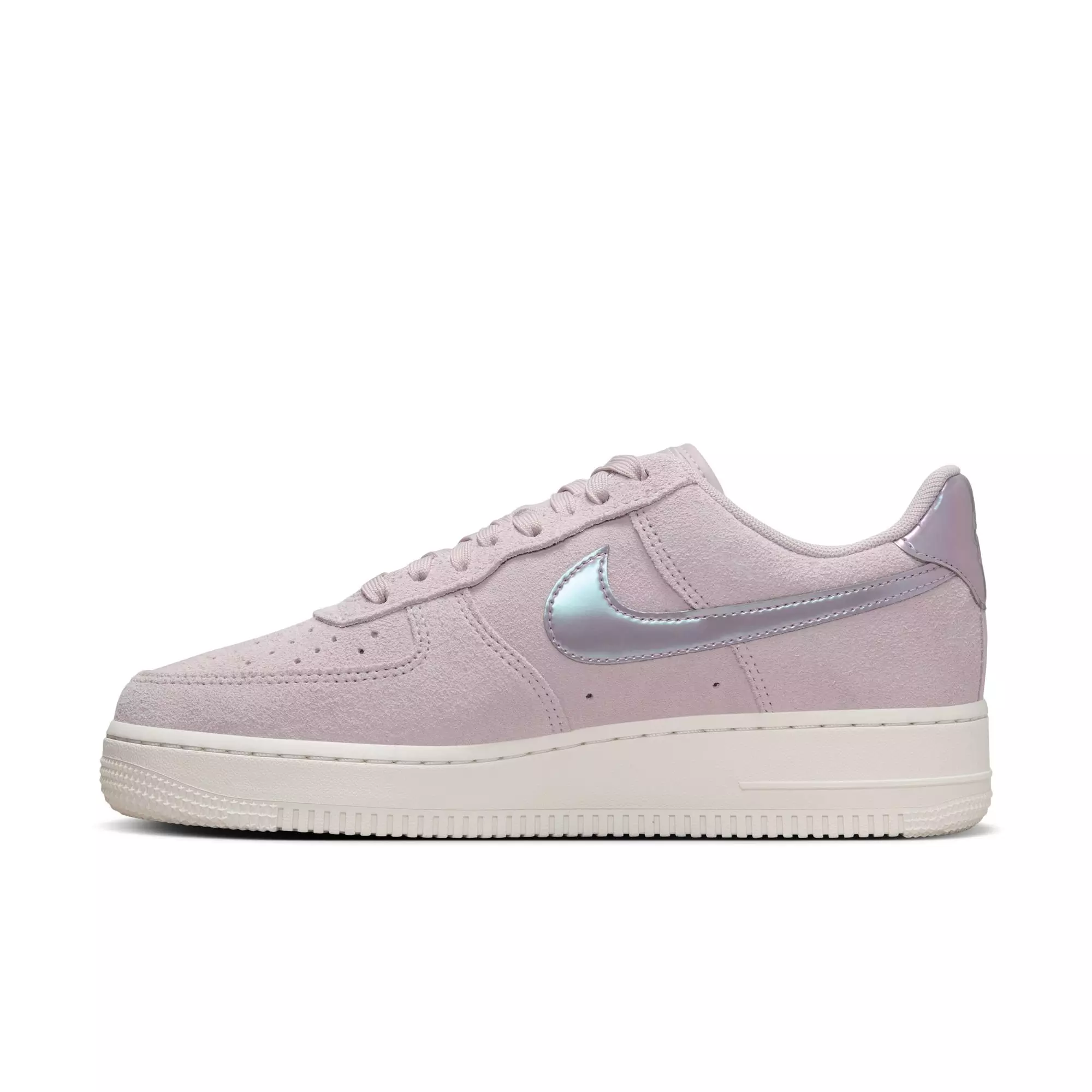 Nike Air Force 1 '07 SE "Platinum Violet/Lt Violet Ore" Women's Shoe - VIOLET