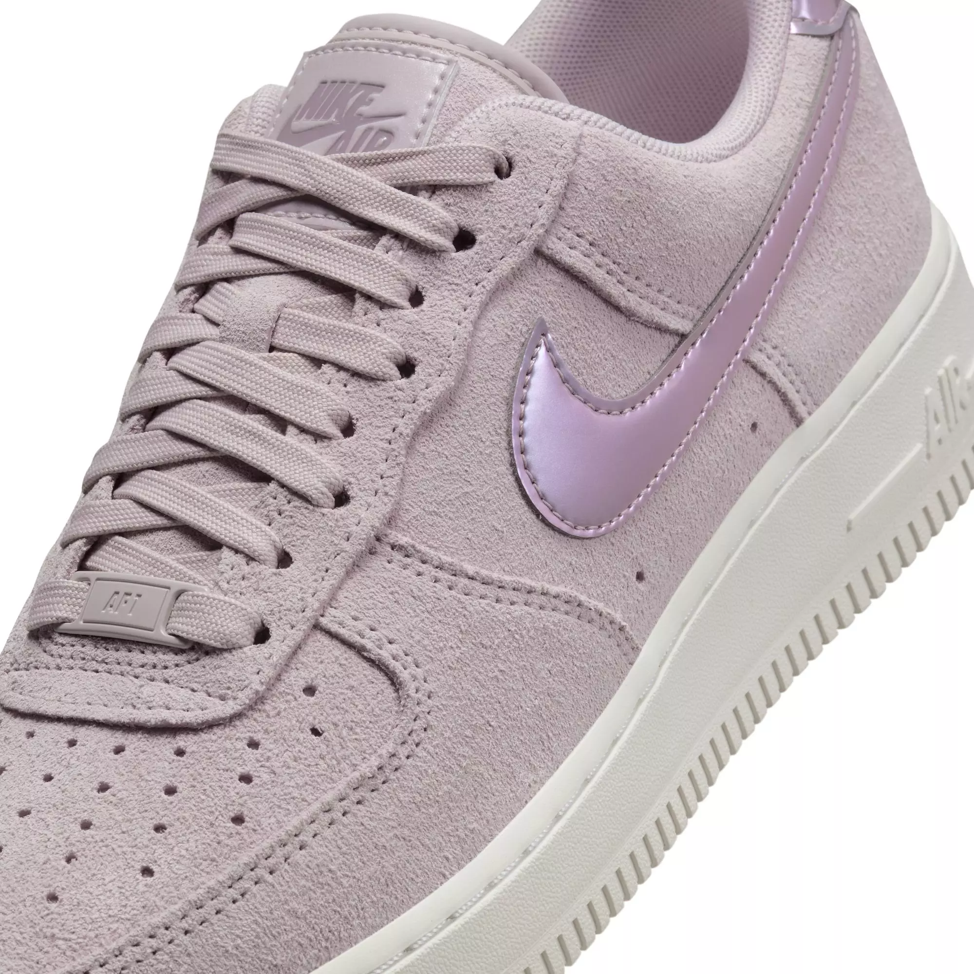 Nike Air Force 1 '07 SE "Platinum Violet/Lt Violet Ore" Women's Shoe - VIOLET