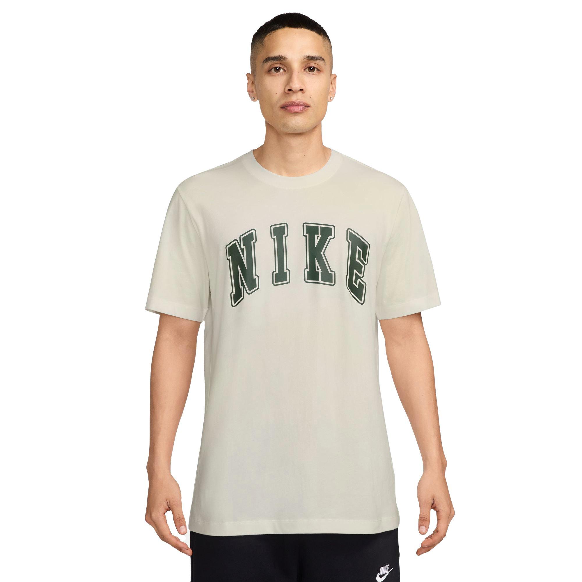 Nike Men's Sportswear Club Tee - SAIL