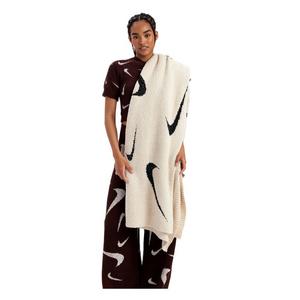Nike Sportswear Phoenix Cozy Knit Blanket