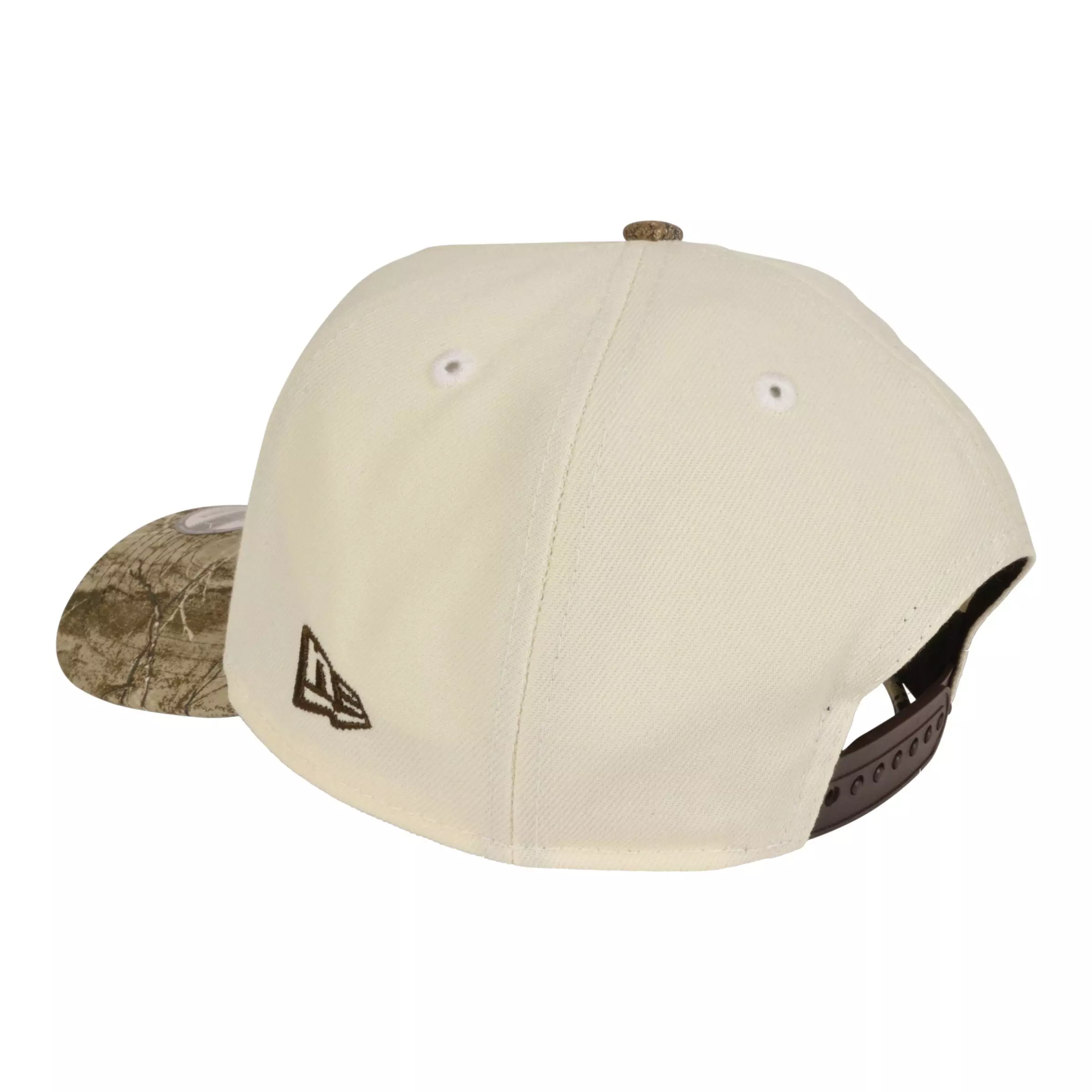 New Era Atlanta Braves 9FORTY '21 World Series Snapback Hat - Cream/Camo - CREAM