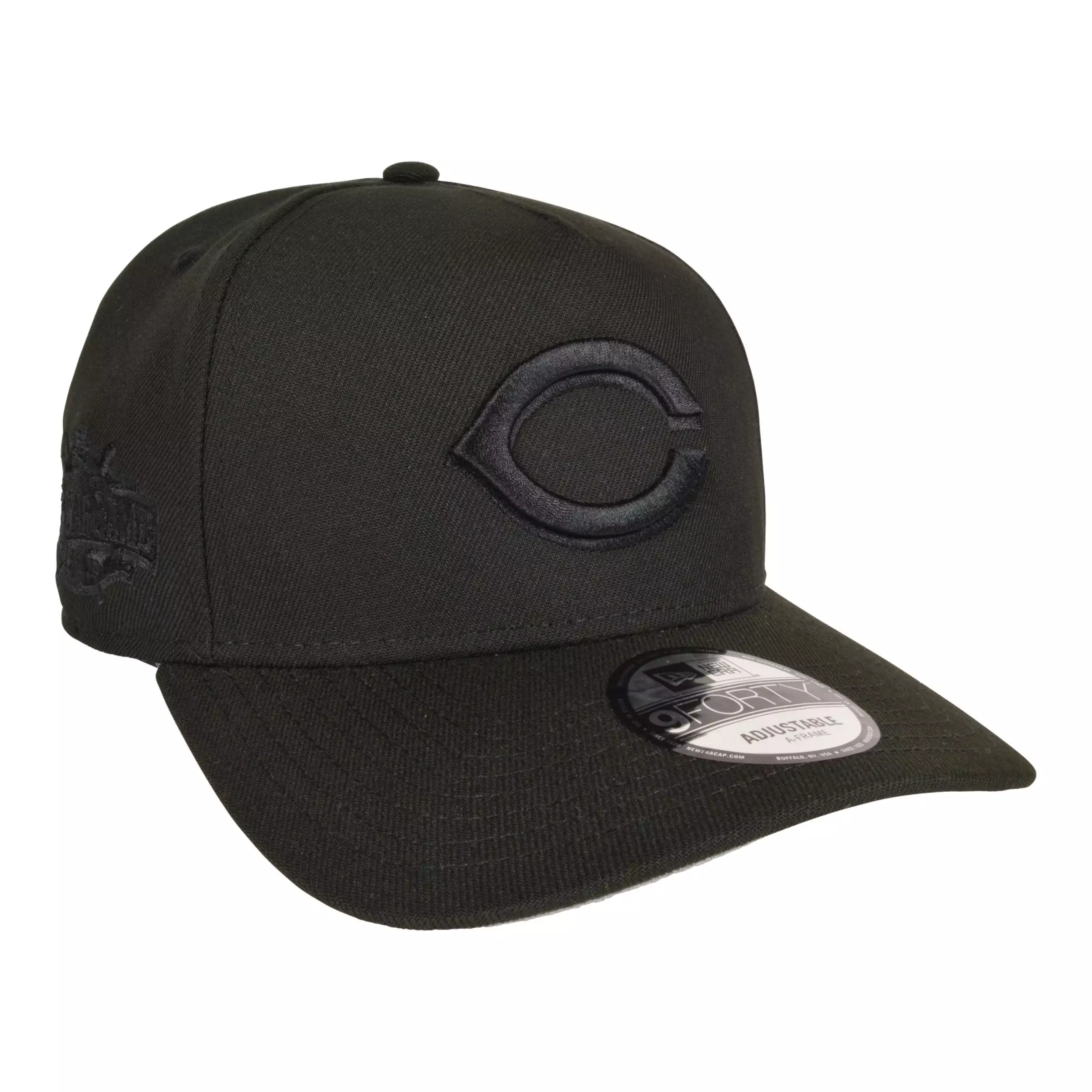 New Era Cincinnati Reds 9FORTY Snapback Hat-Triple Black - BLACK