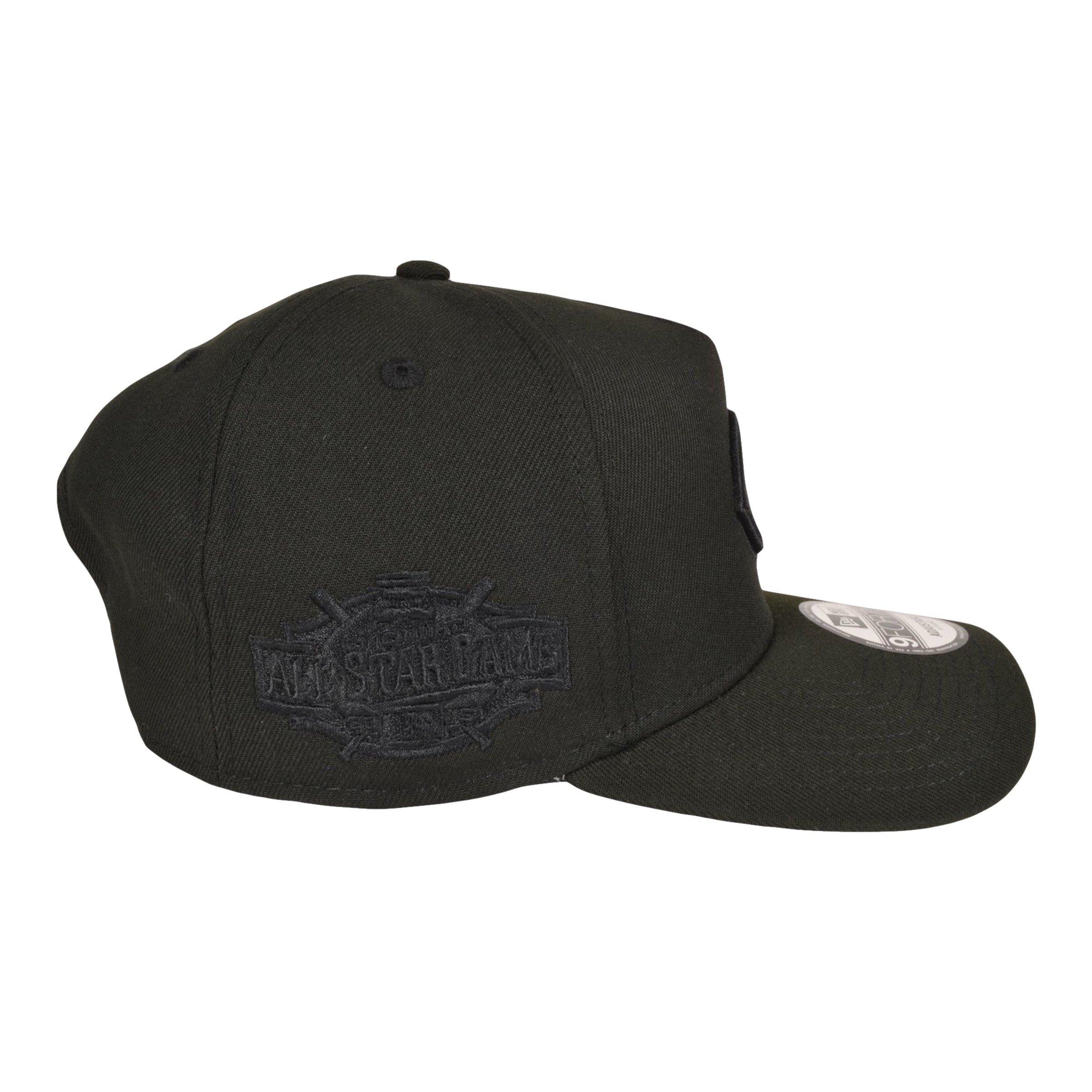 New Era Cincinnati Reds 9FORTY Snapback Hat-Triple Black