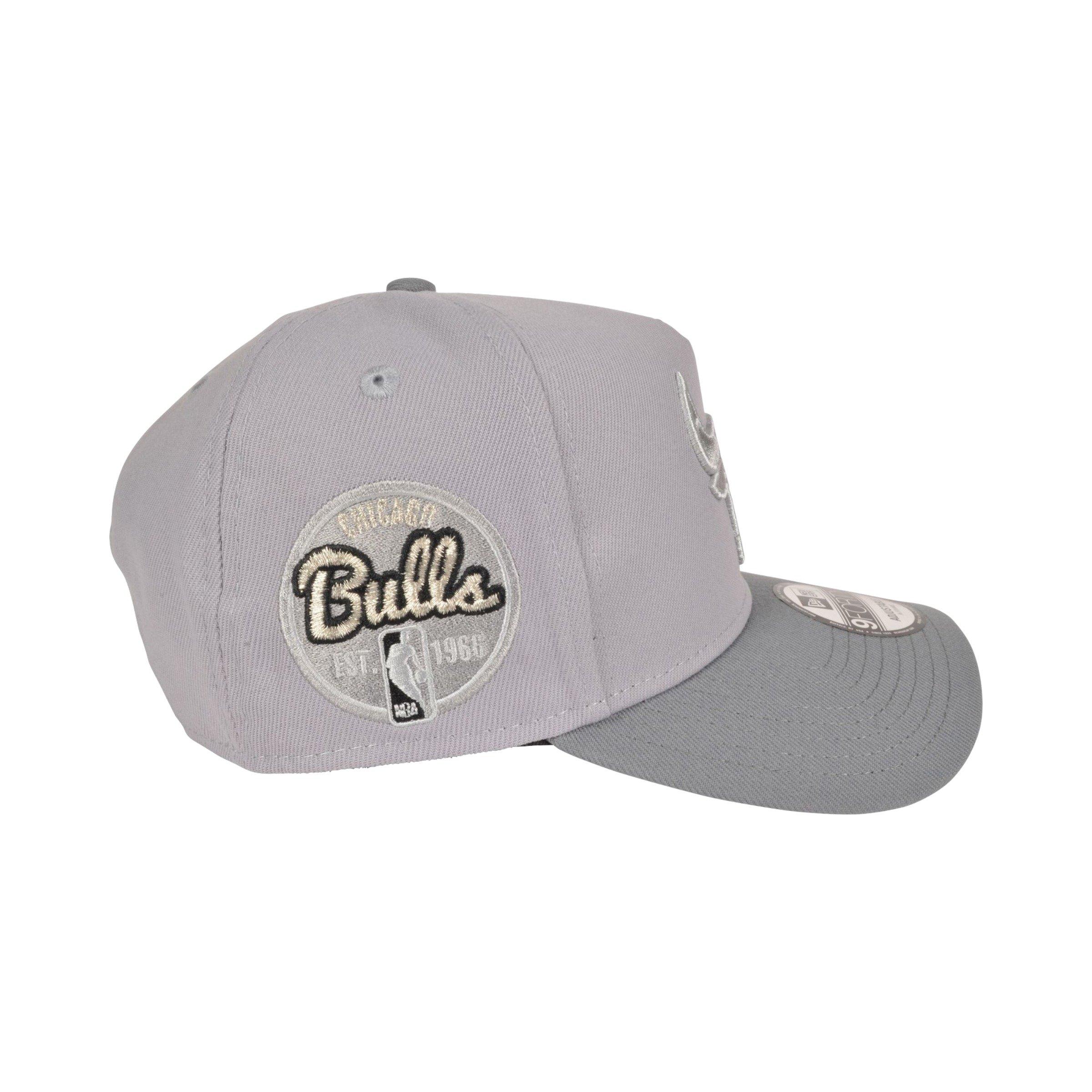 New Era Chicago Bulls Retro 4 9FORTY Adjustable Hat - Wet Cement New Era Chicago Bulls Retro 4 9FORTY Adjustable Hat - Wet Cement