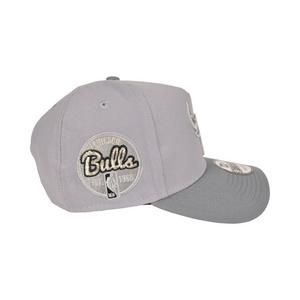 New Era Chicago Bulls Retro 4 9FORTY Adjustable Hat - Wet Cement